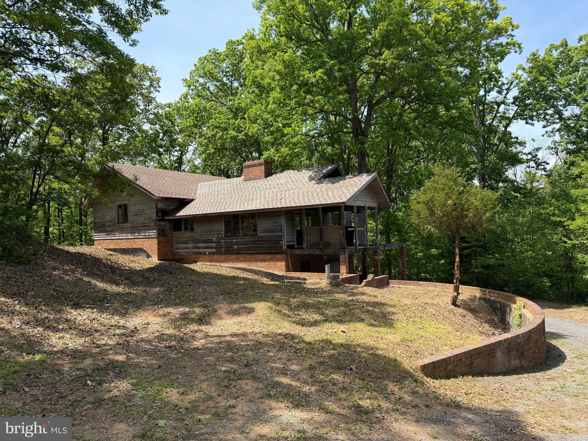 549 MOUNTAIN LAUREL DRIVE