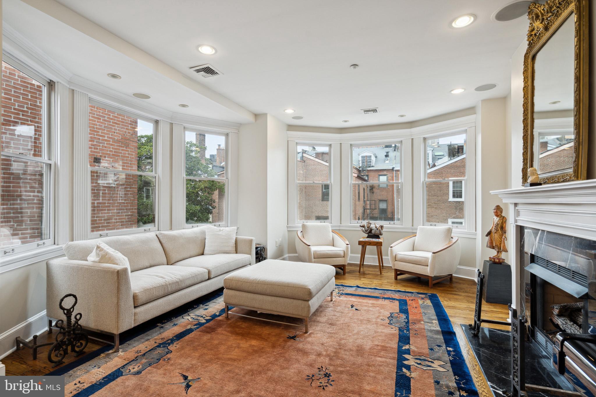 WASHINGTON SQ WEST - Residential