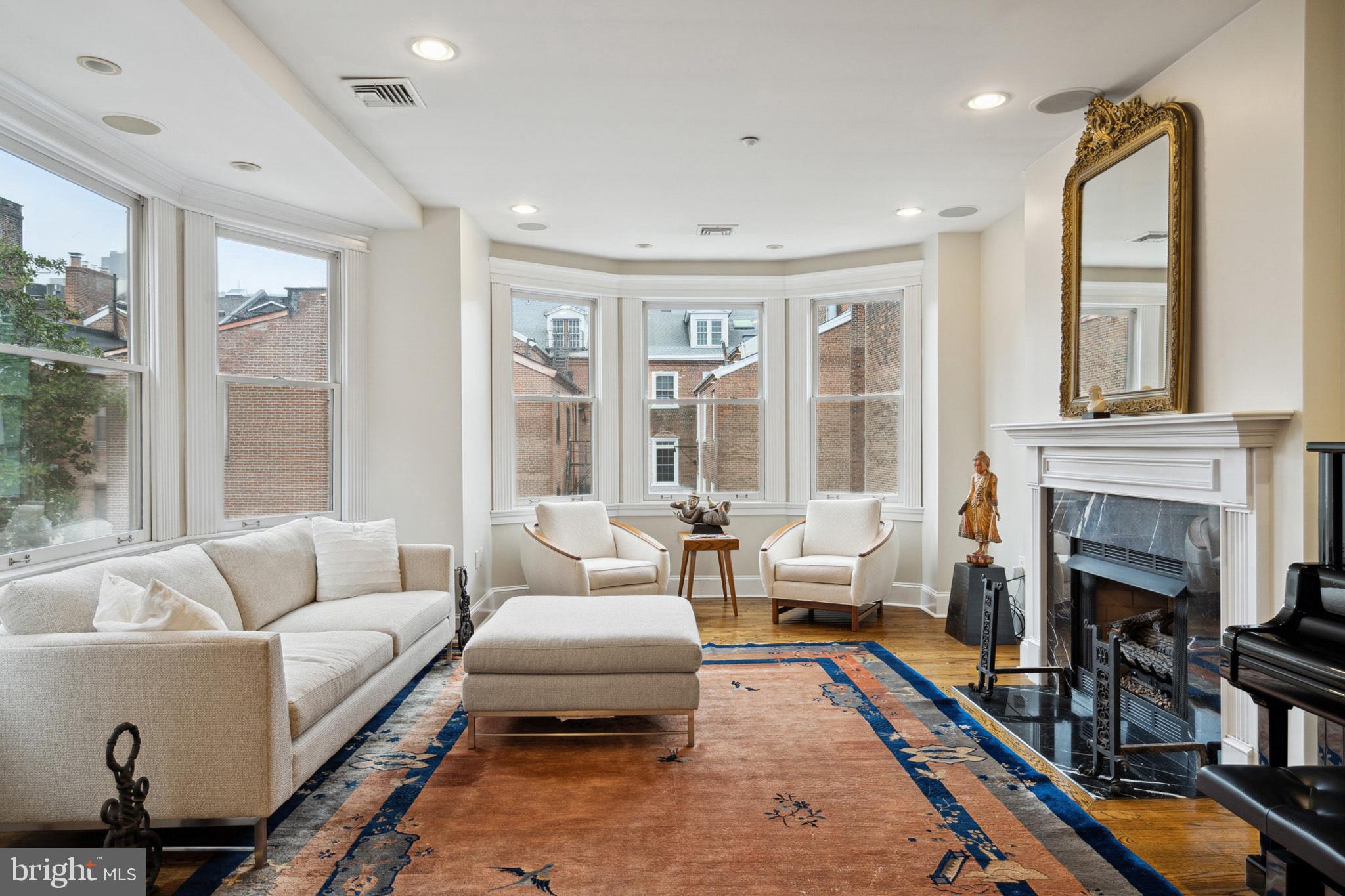 WASHINGTON SQ WEST - Residential