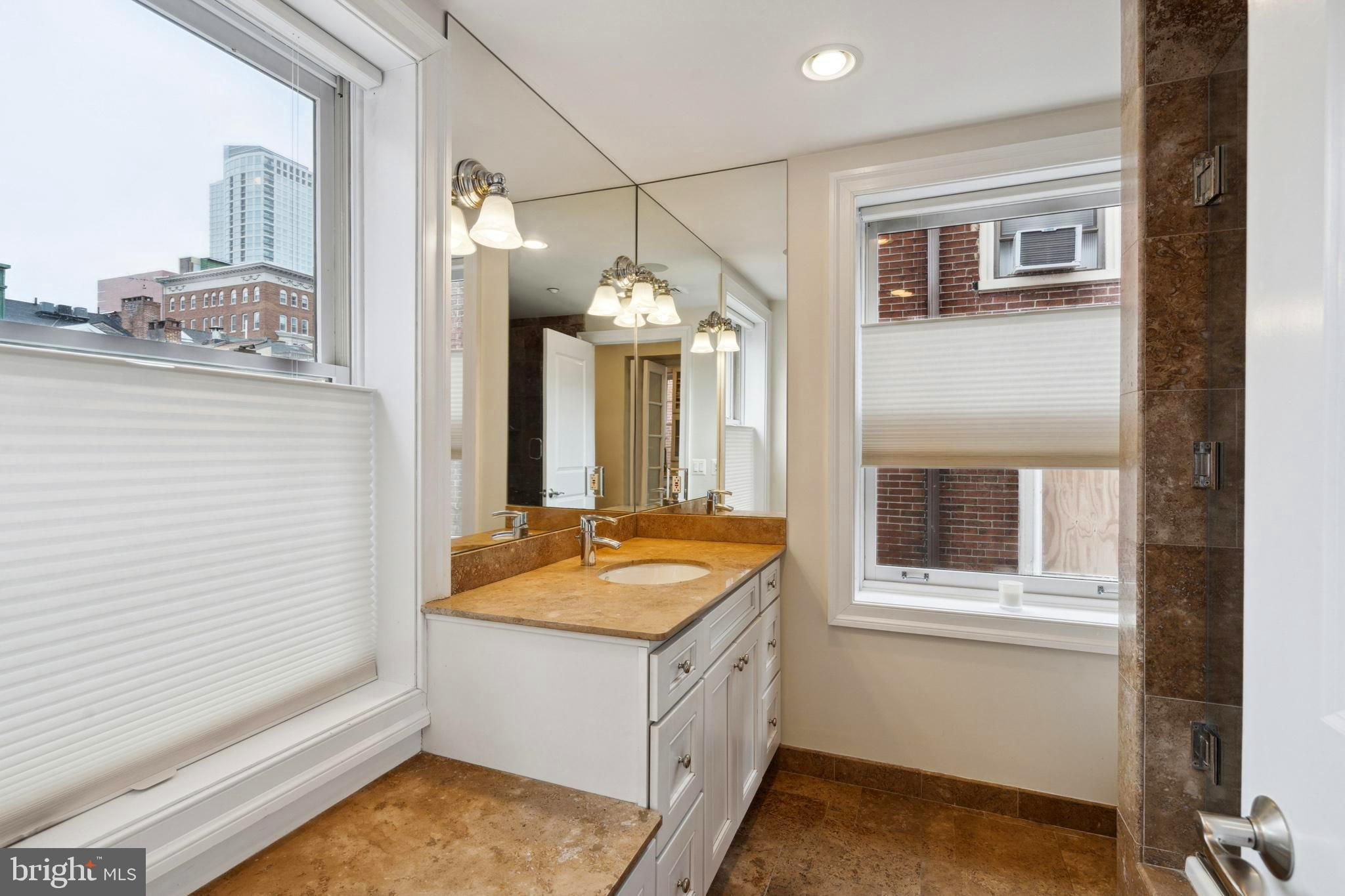 WASHINGTON SQ WEST - Residential