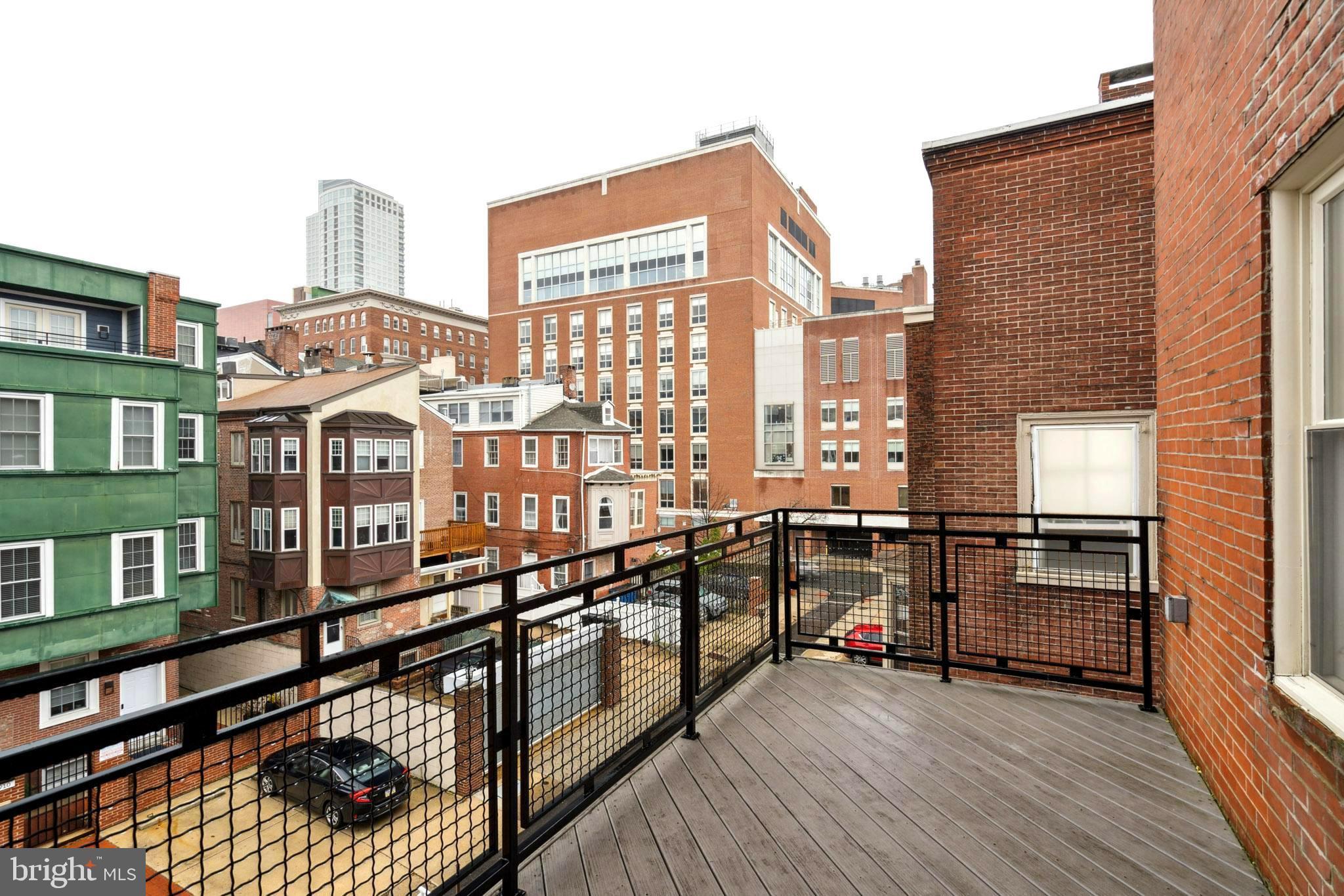 WASHINGTON SQ WEST - Residential