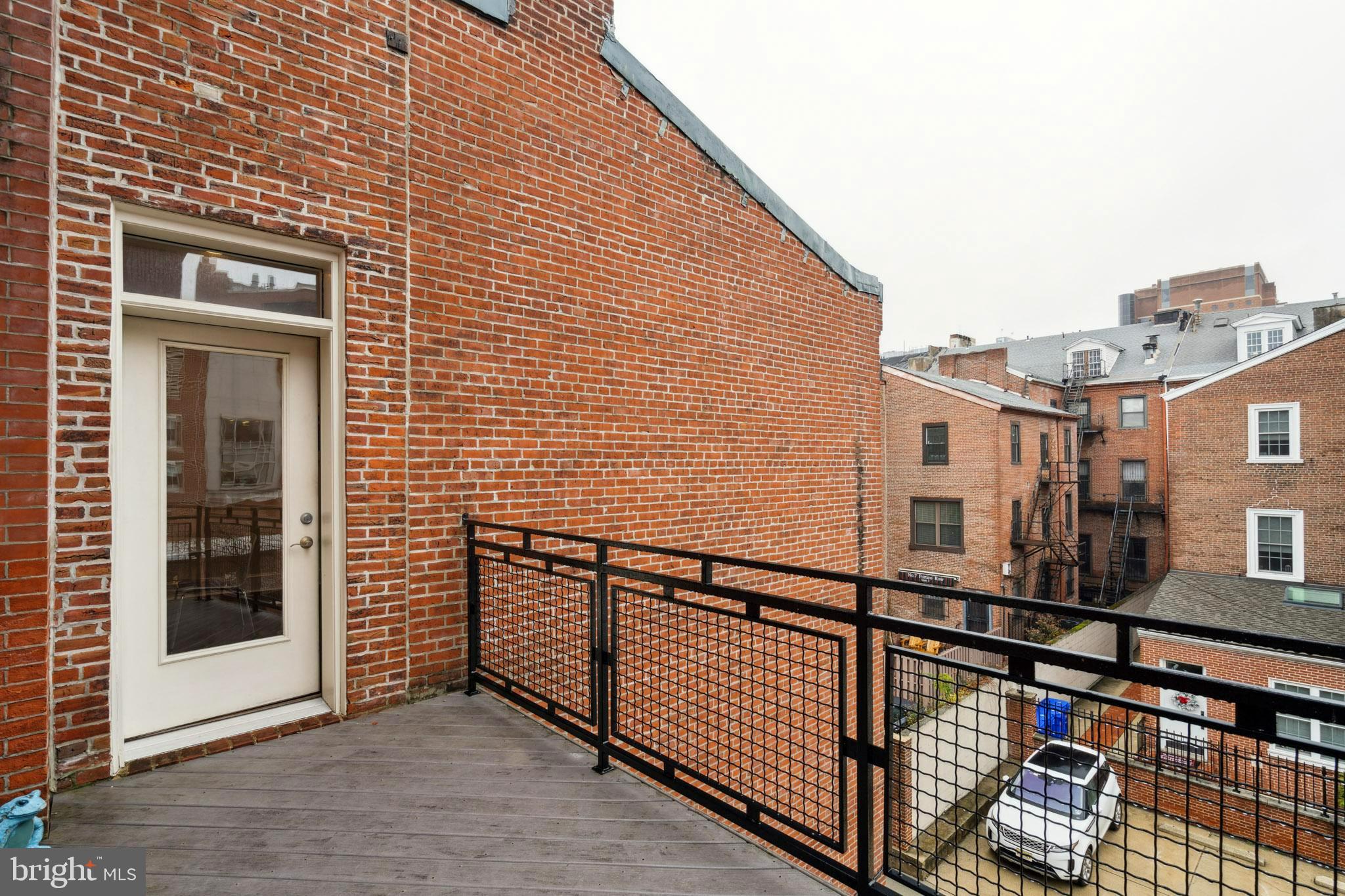 WASHINGTON SQ WEST - Residential