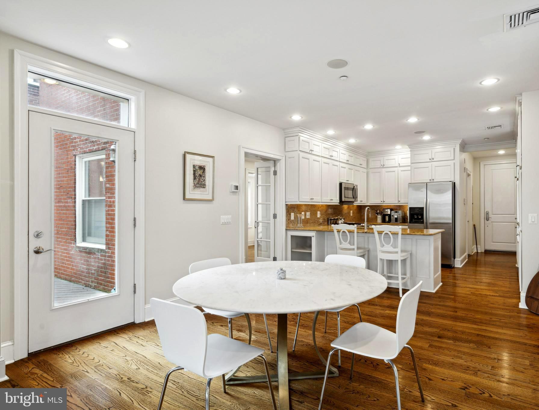 WASHINGTON SQ WEST - Residential