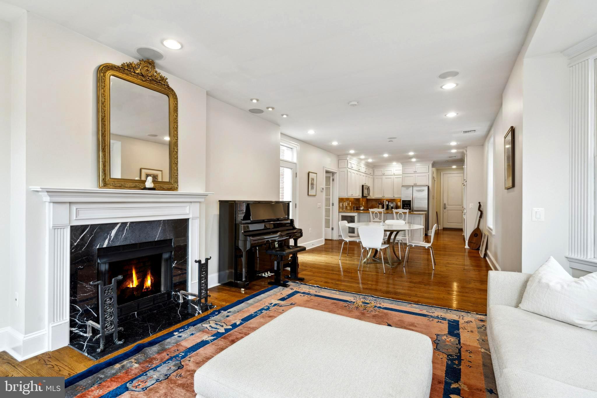 WASHINGTON SQ WEST - Residential