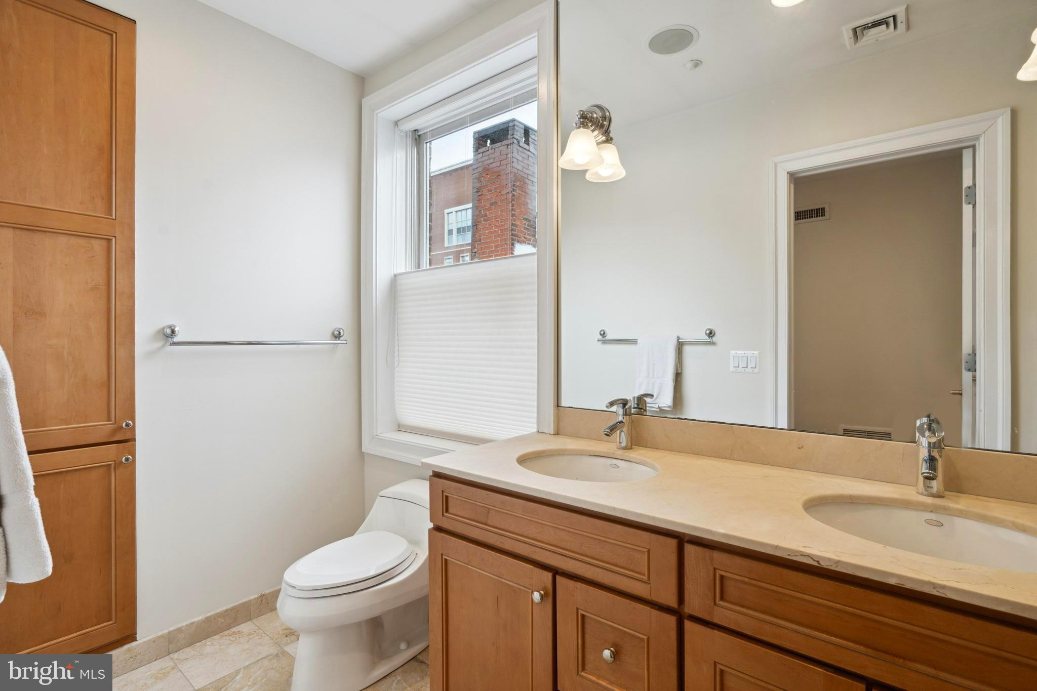 WASHINGTON SQ WEST - Residential