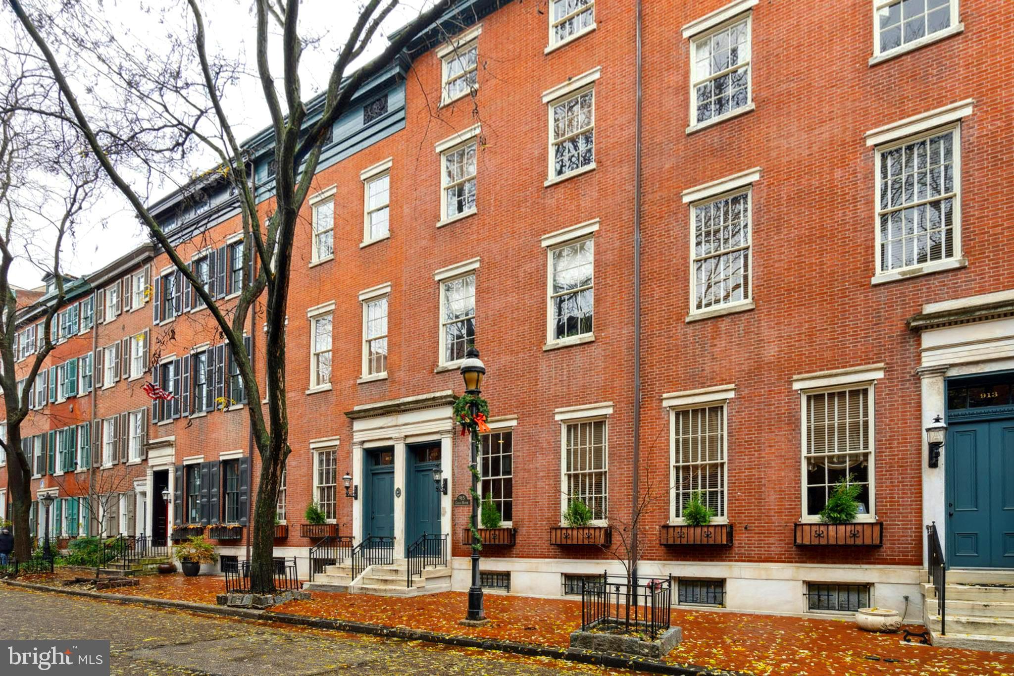 WASHINGTON SQ WEST - Residential