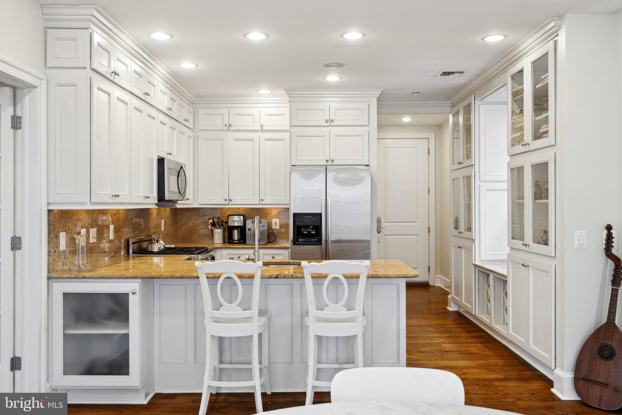 WASHINGTON SQ WEST - Residential