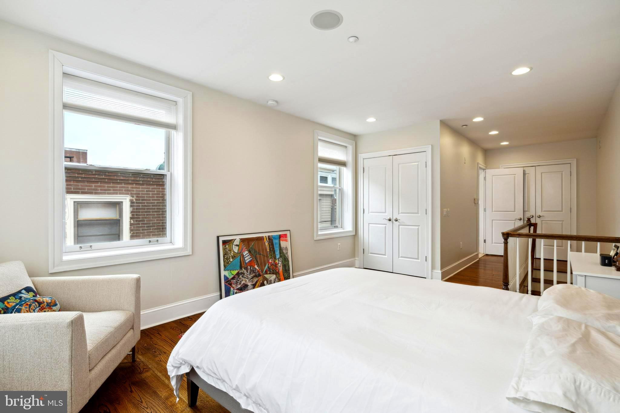 WASHINGTON SQ WEST - Residential