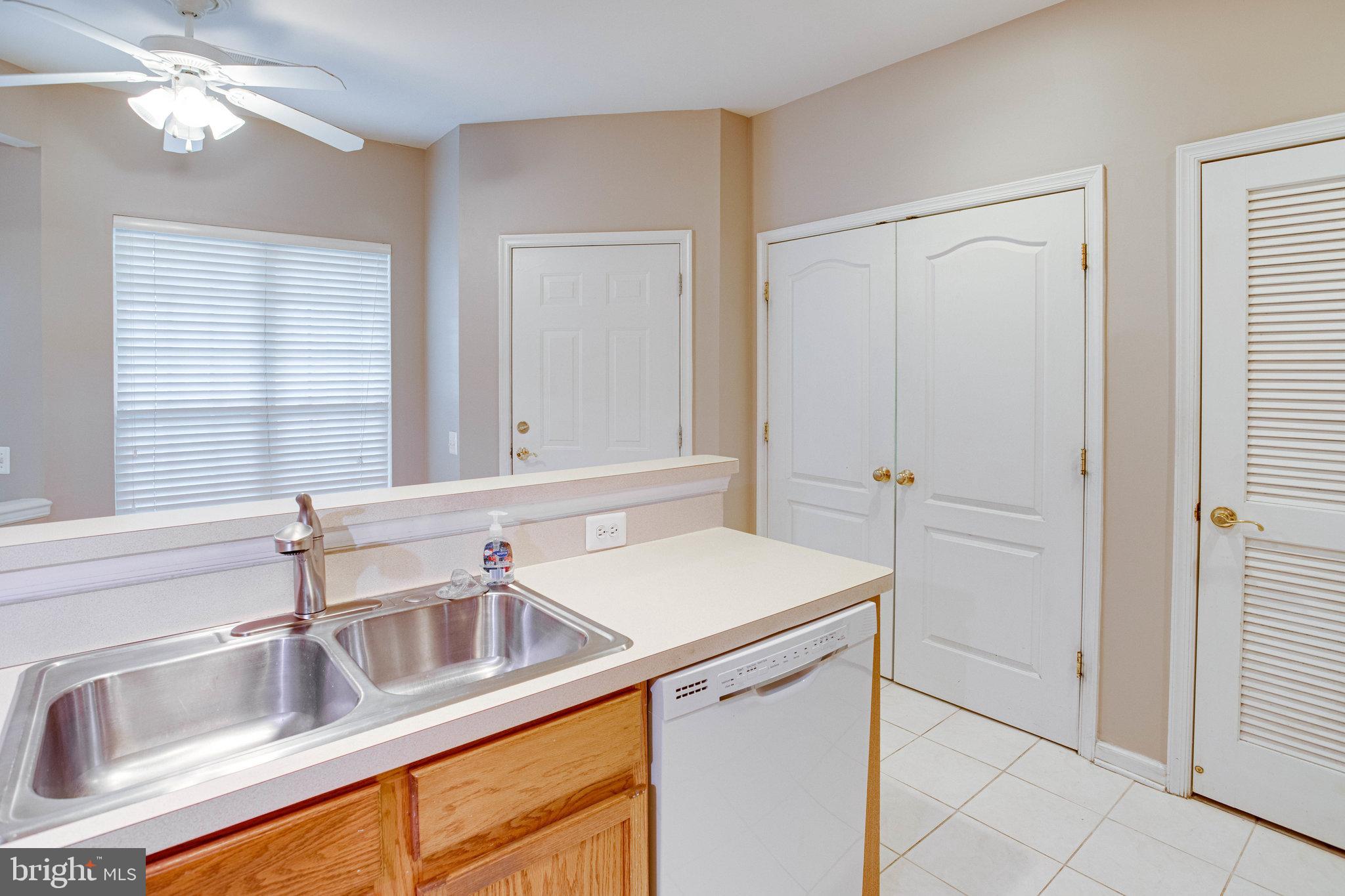 RIVER RIDGE - Residential