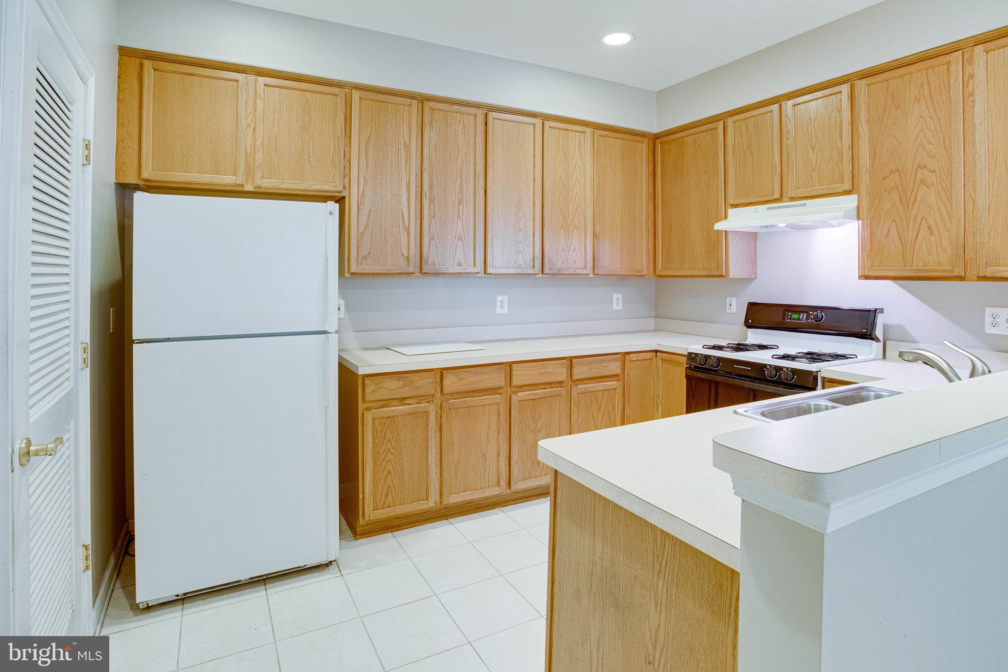 RIVER RIDGE - Residential