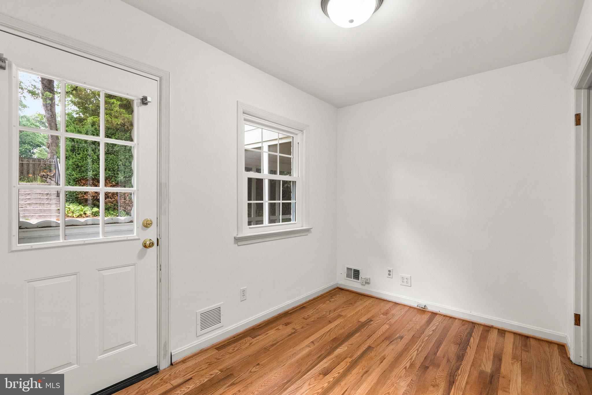 NORTH HILLS - Residential