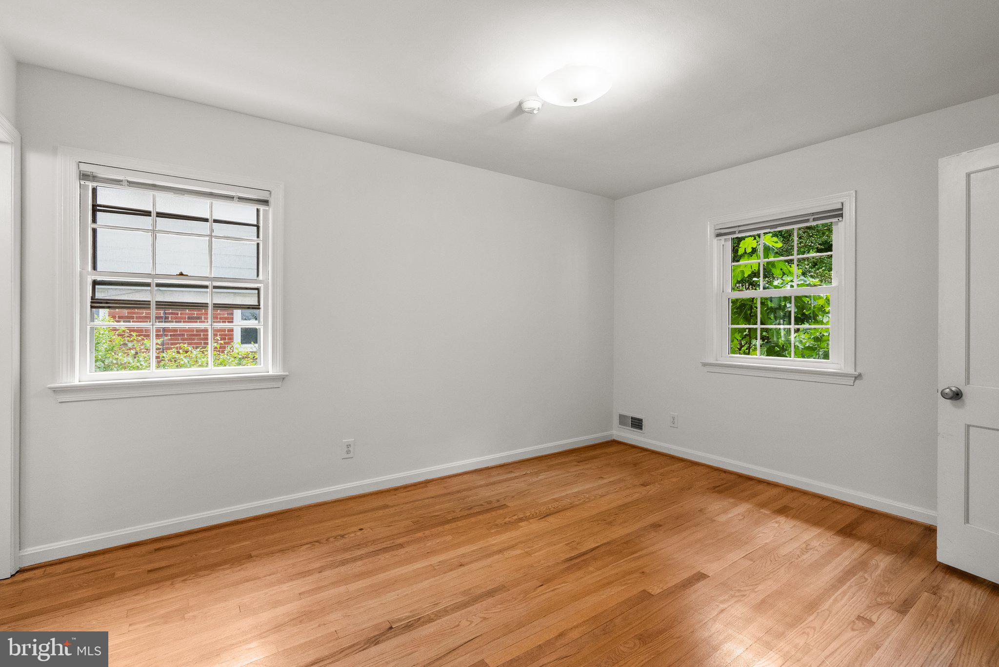 NORTH HILLS - Residential