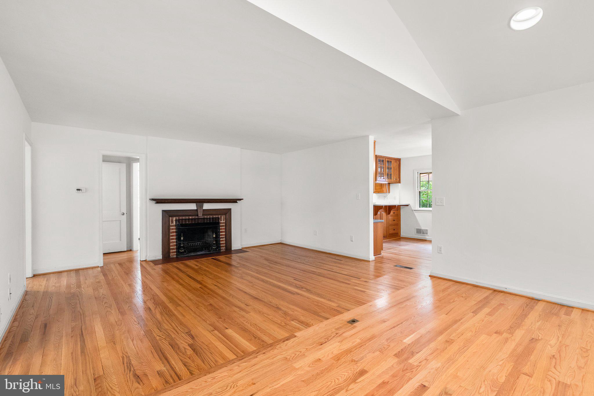 NORTH HILLS - Residential