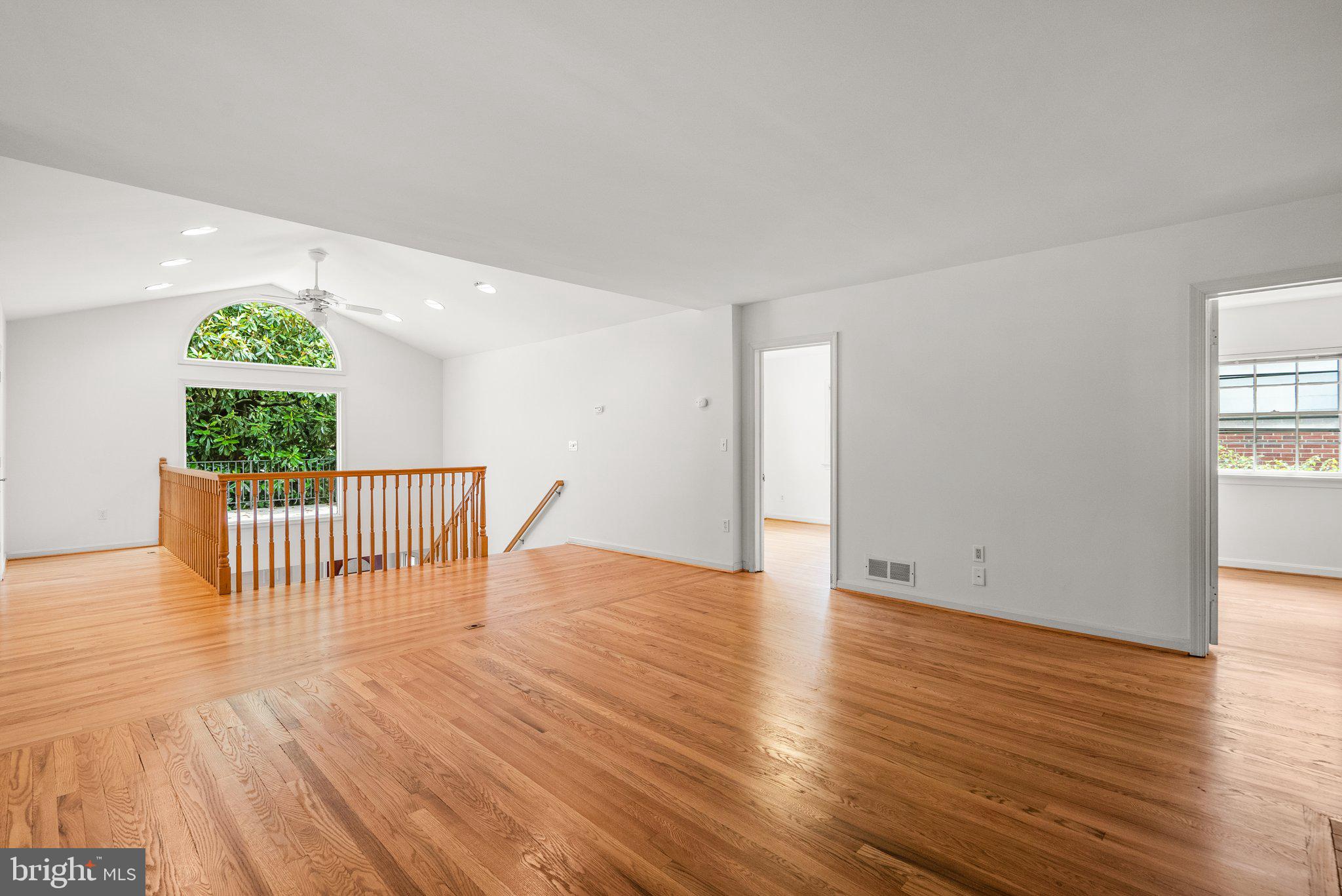 NORTH HILLS - Residential