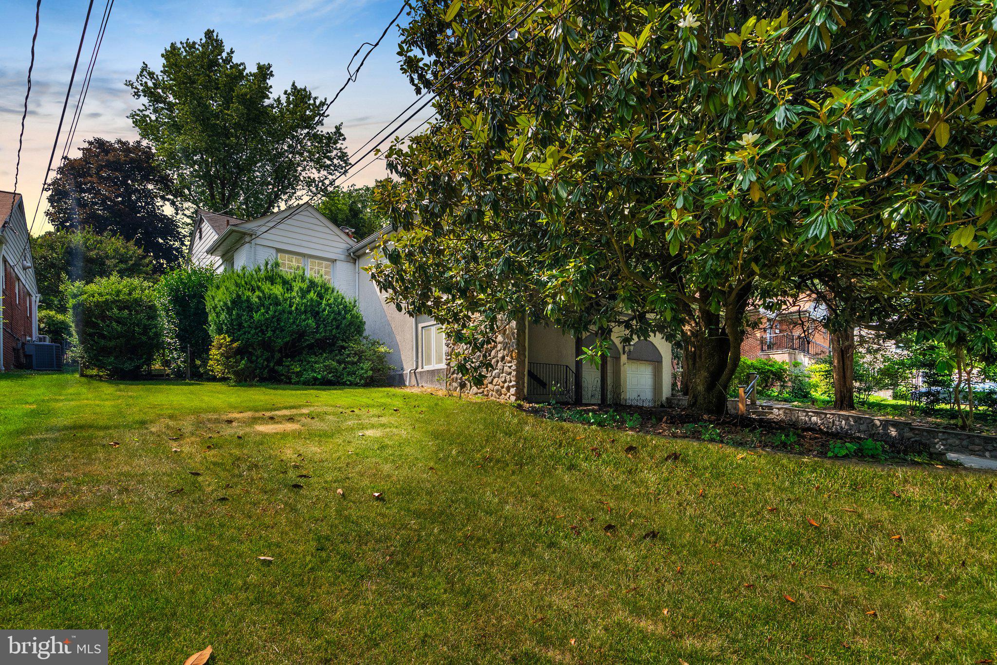 NORTH HILLS - Residential