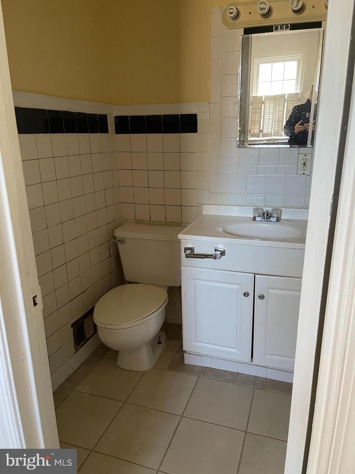 GREENWICH HILL - Residential