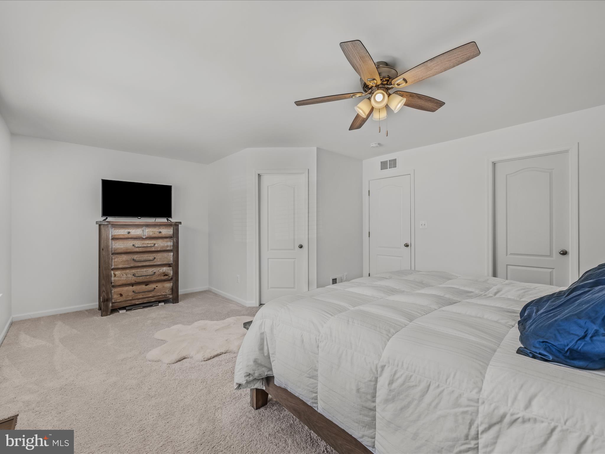 MCCAULEY CROSSING - Residential