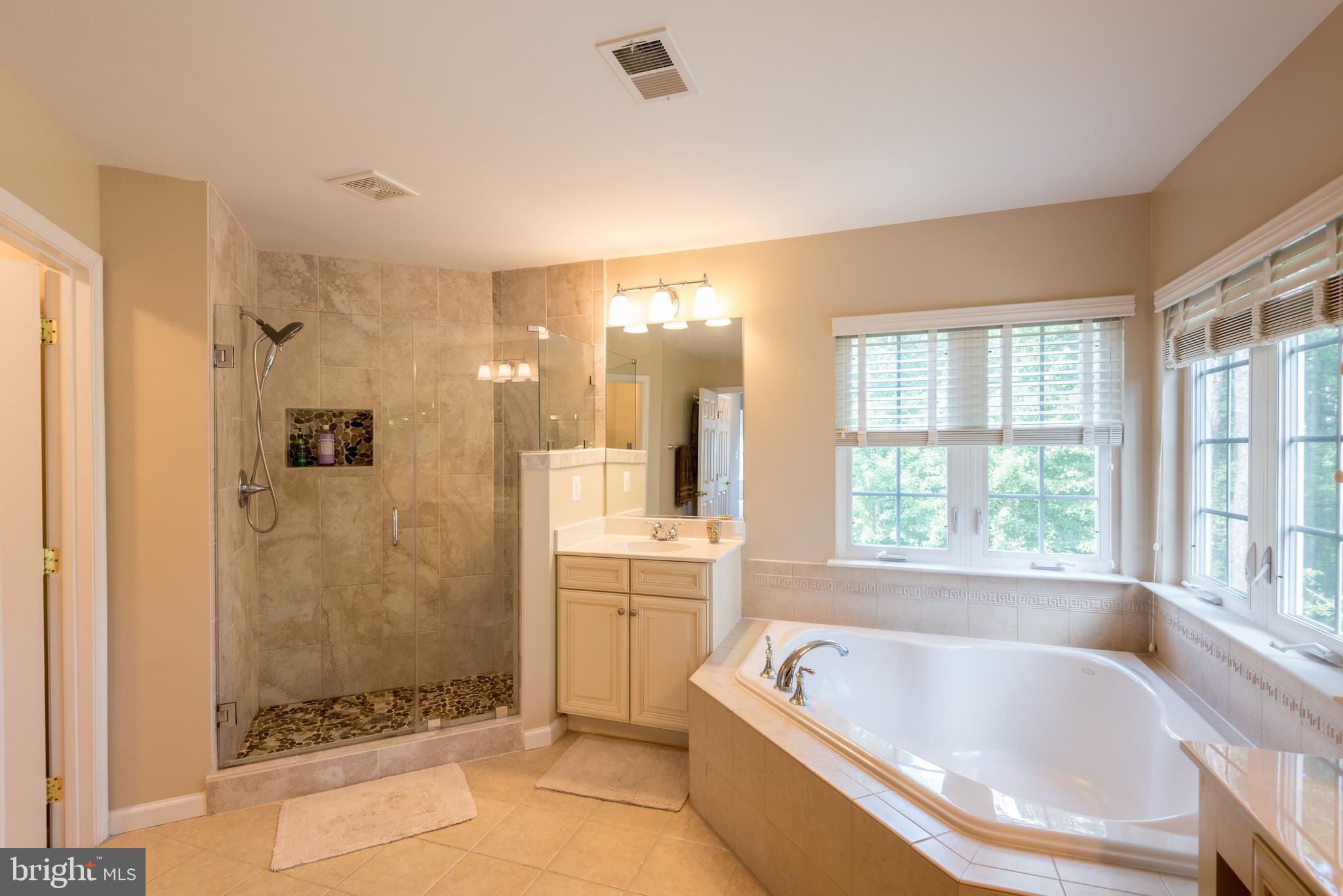 DAHLIA PARK OF WILDEWOOD - Residential