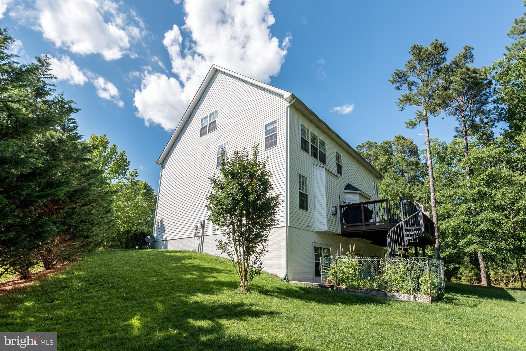 DAHLIA PARK OF WILDEWOOD - Residential