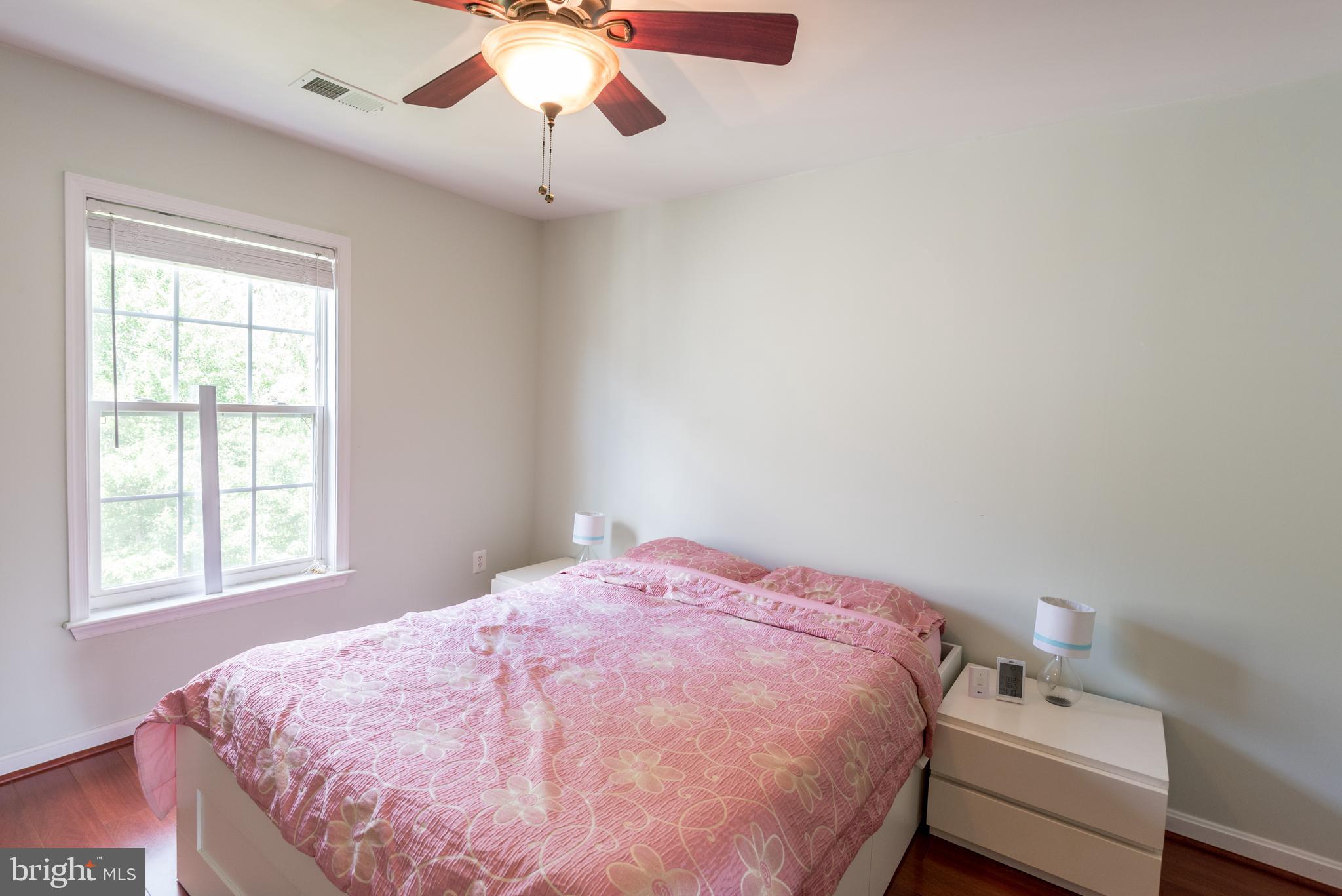 DAHLIA PARK OF WILDEWOOD - Residential