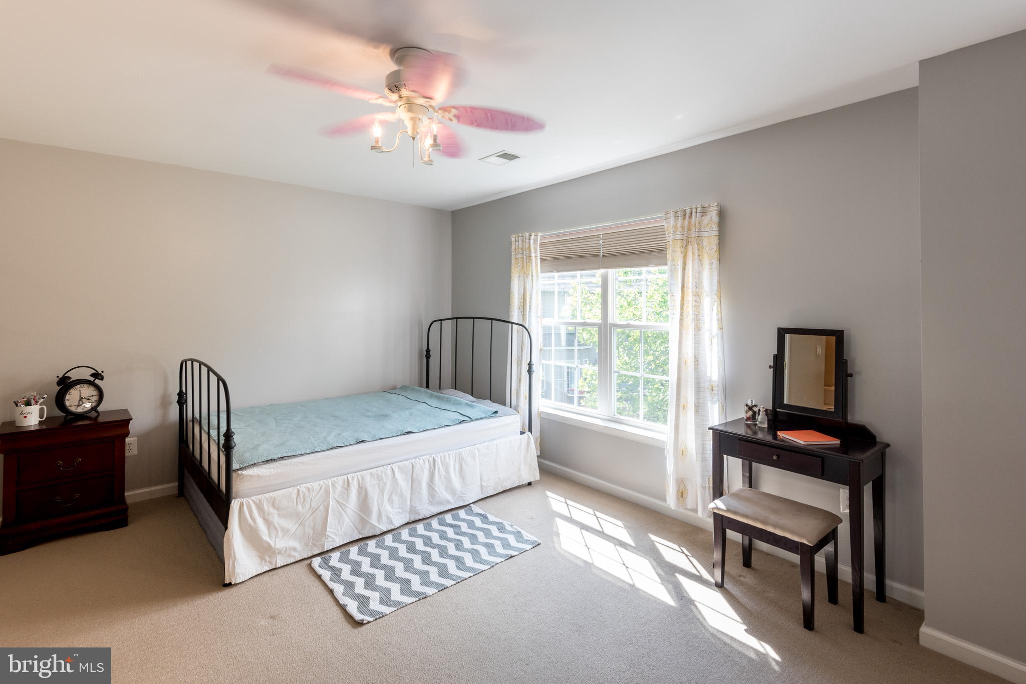 DAHLIA PARK OF WILDEWOOD - Residential