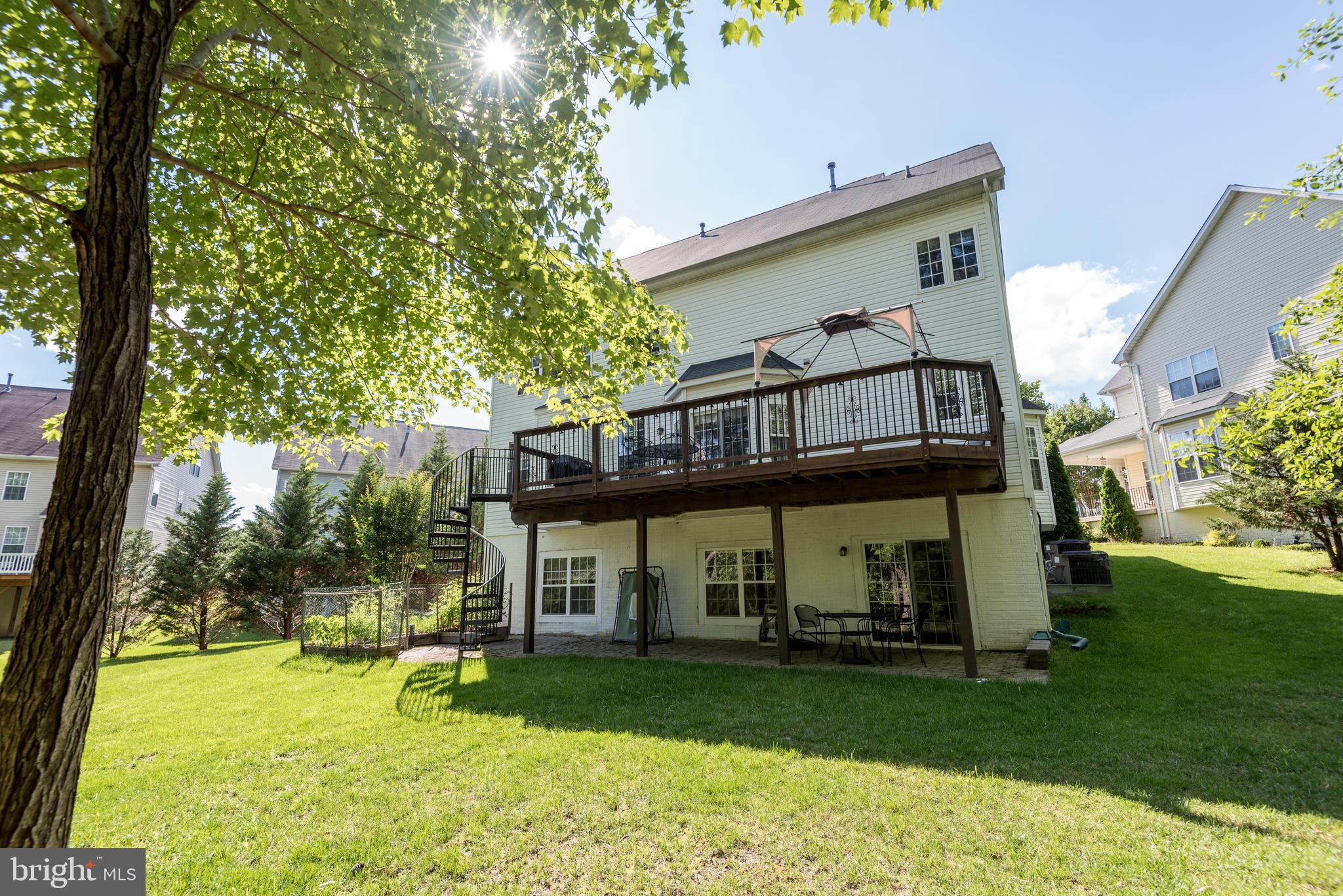 DAHLIA PARK OF WILDEWOOD - Residential