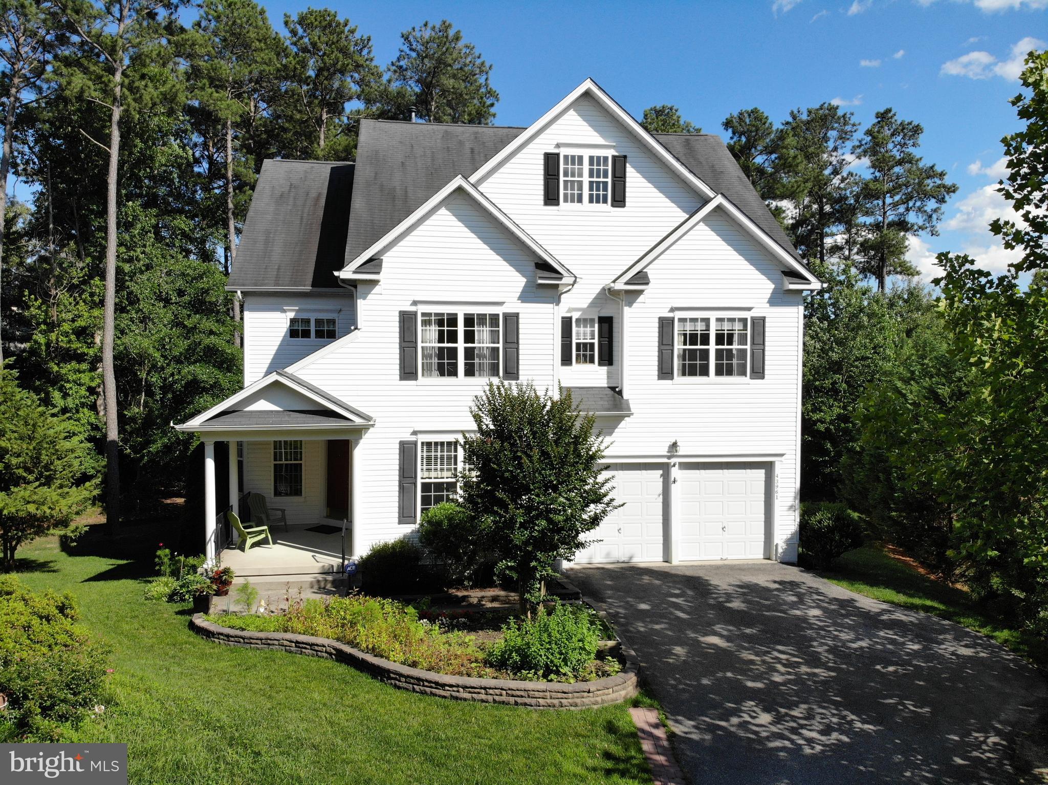 DAHLIA PARK OF WILDEWOOD - Residential