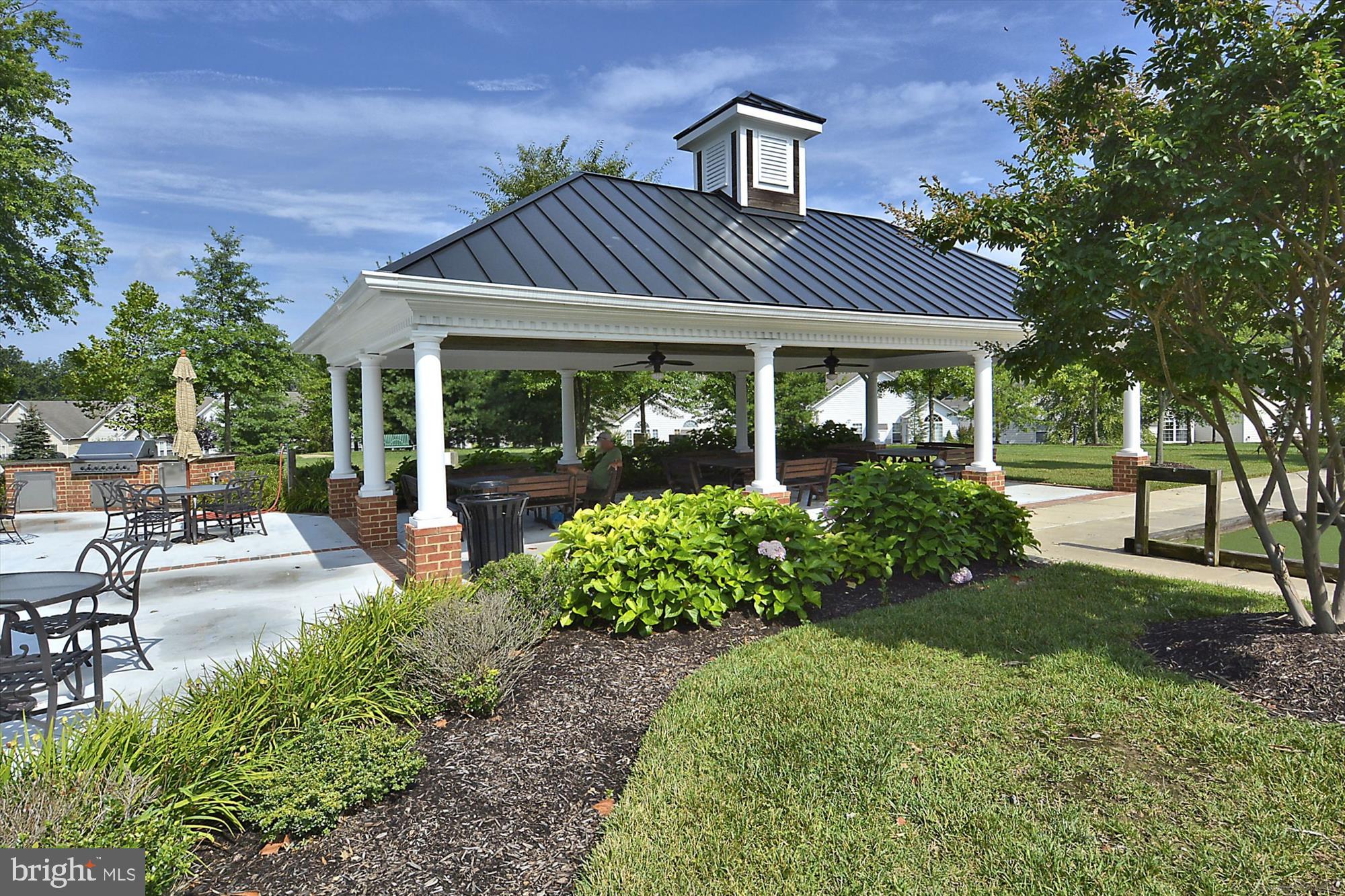 SYMPHONY VILLAGE AT CENTREVILLE - Residential