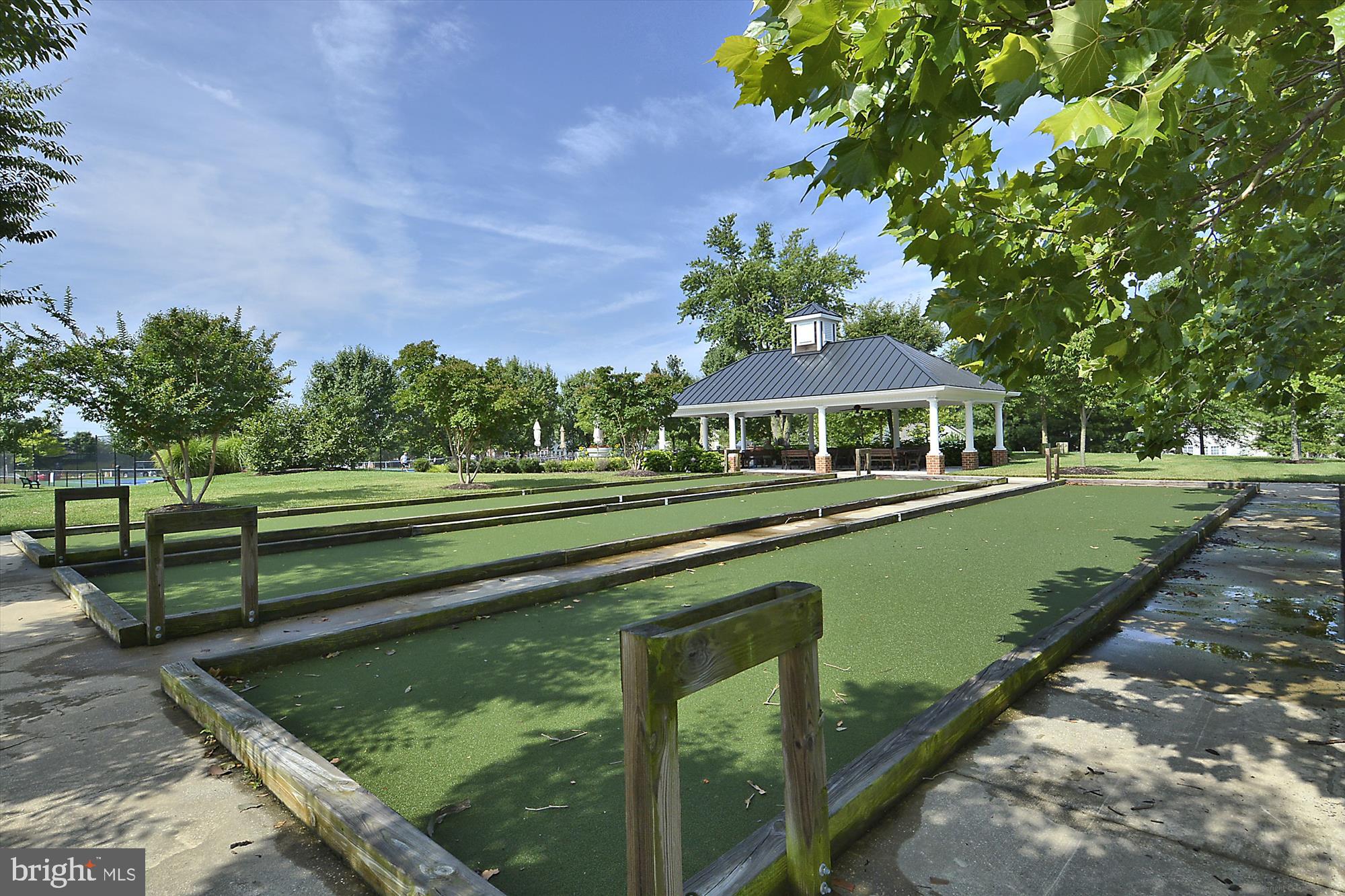 SYMPHONY VILLAGE AT CENTREVILLE - Residential