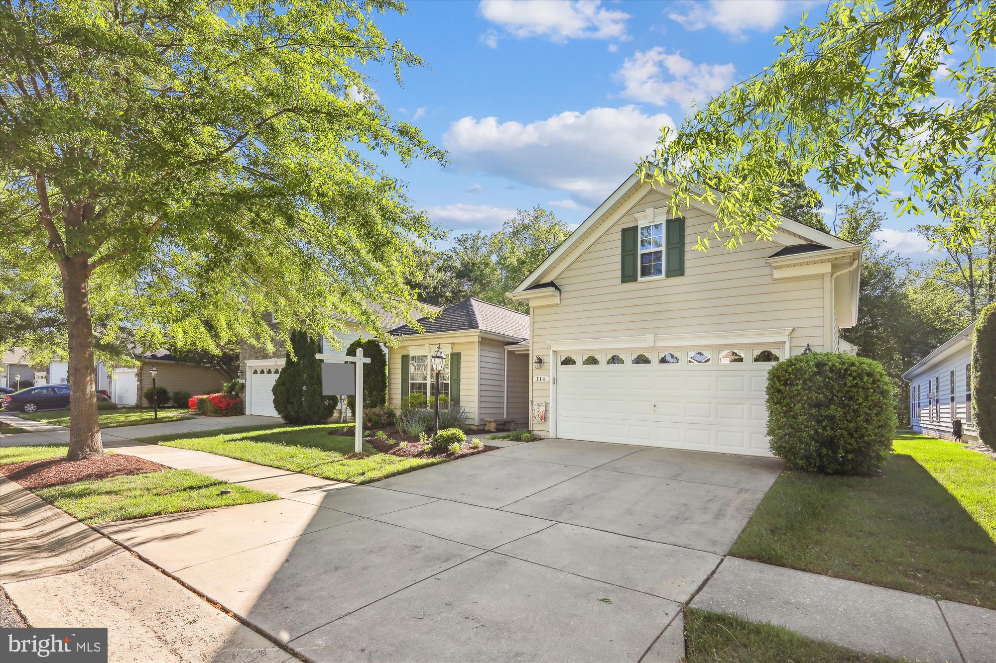 SYMPHONY VILLAGE AT CENTREVILLE - Residential