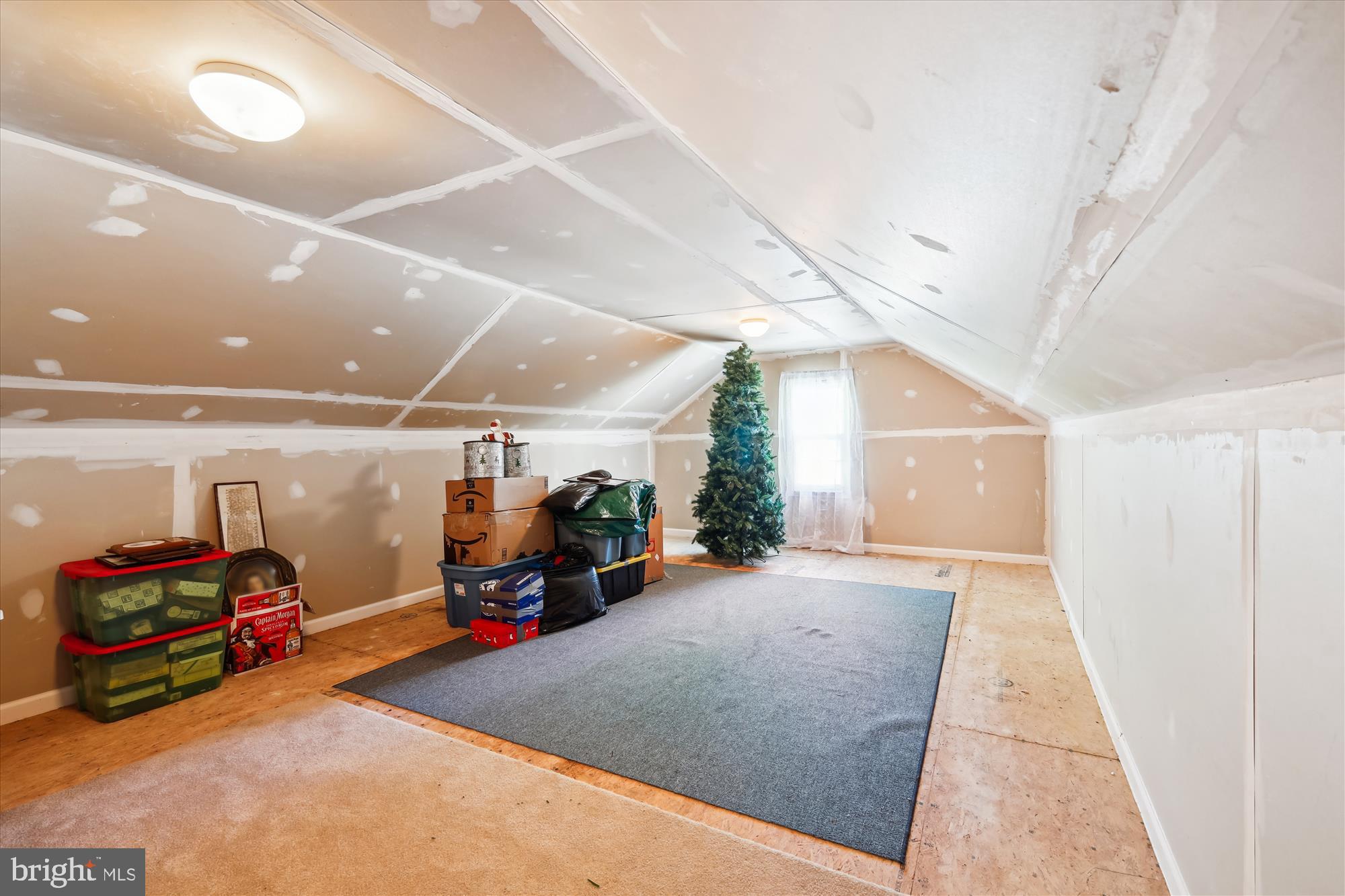 SYMPHONY VILLAGE AT CENTREVILLE - Residential