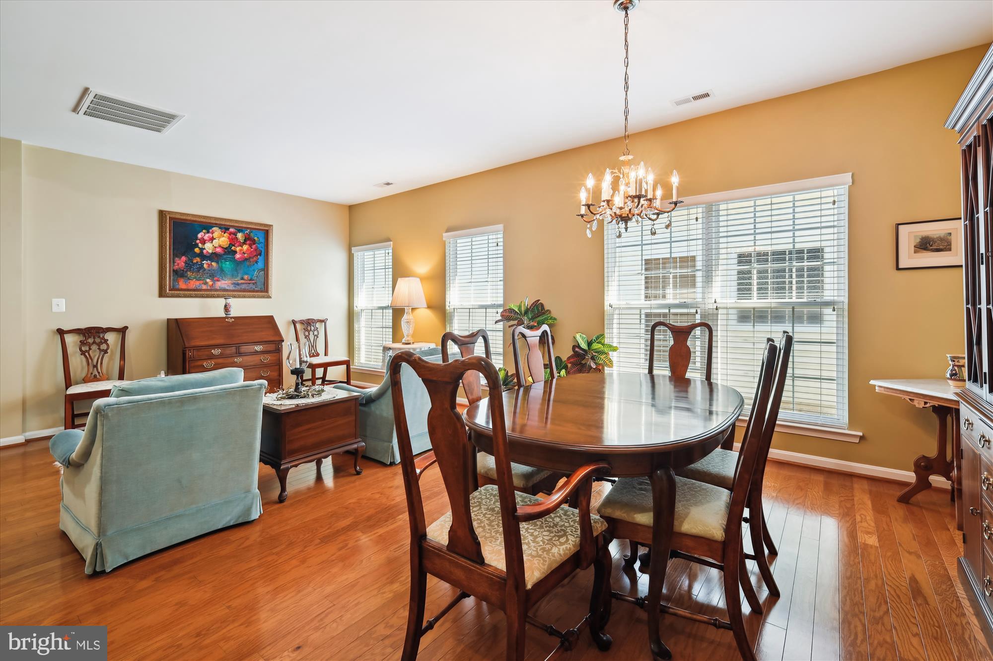 SYMPHONY VILLAGE AT CENTREVILLE - Residential