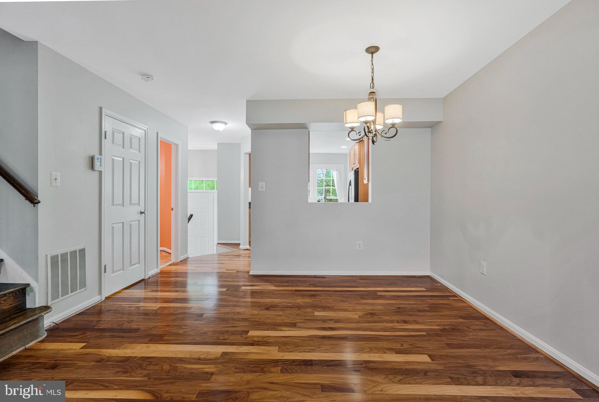 WOODSTONE - Residential