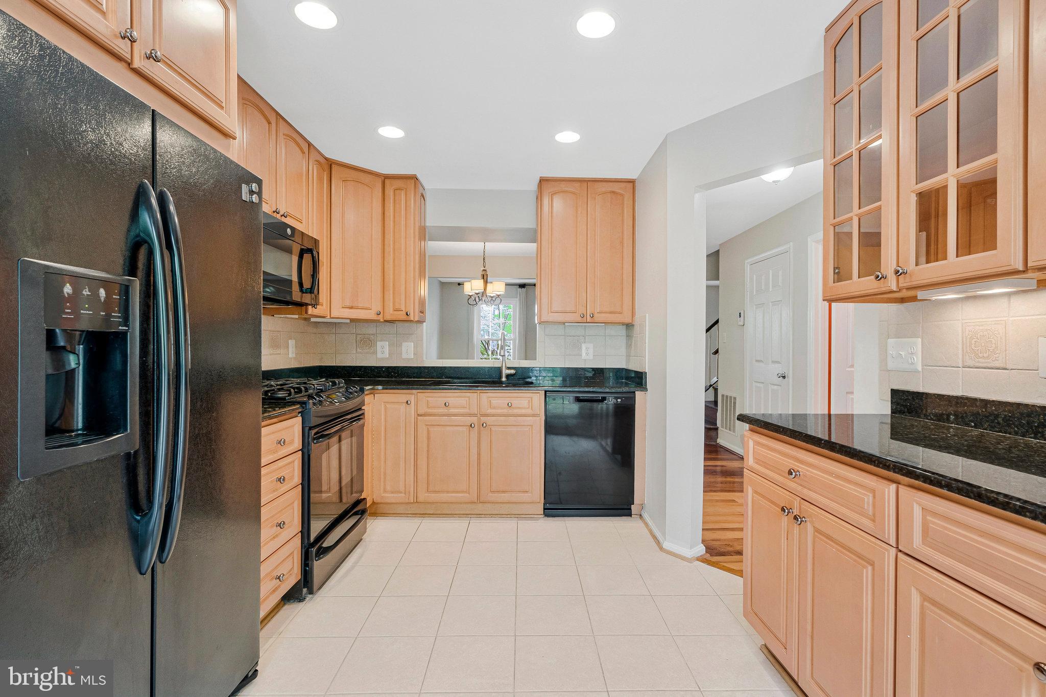 WOODSTONE - Residential