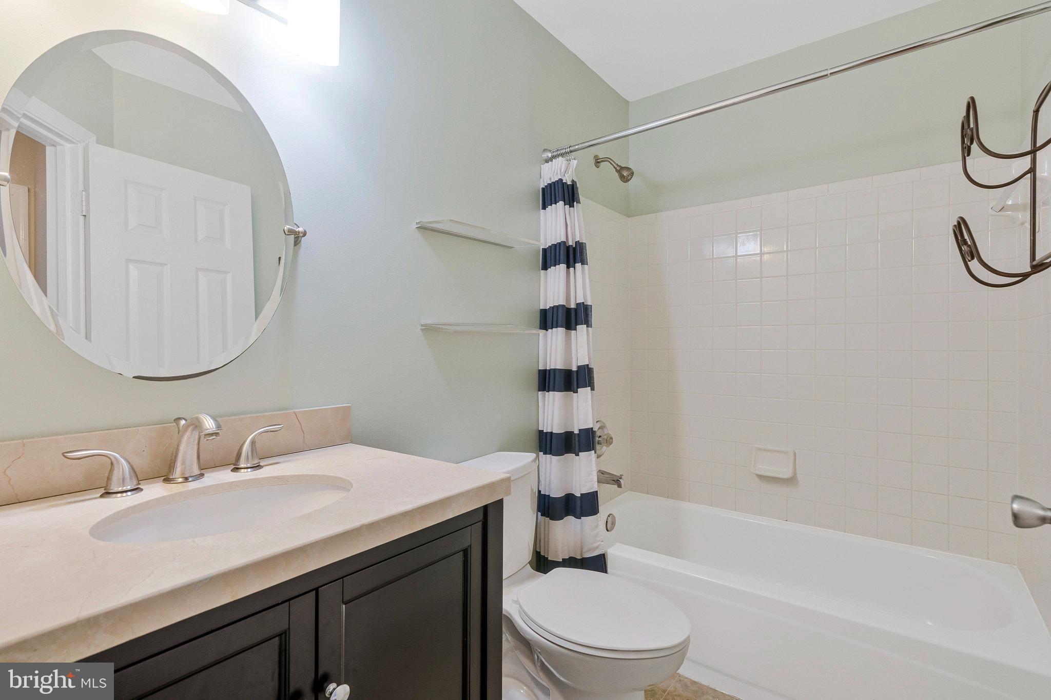 WOODSTONE - Residential