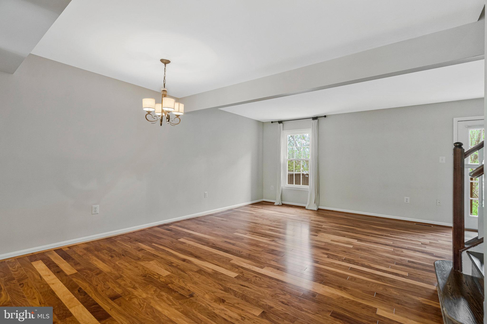 WOODSTONE - Residential