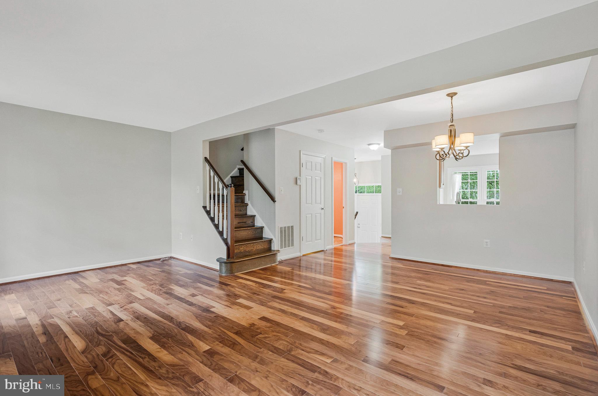 WOODSTONE - Residential