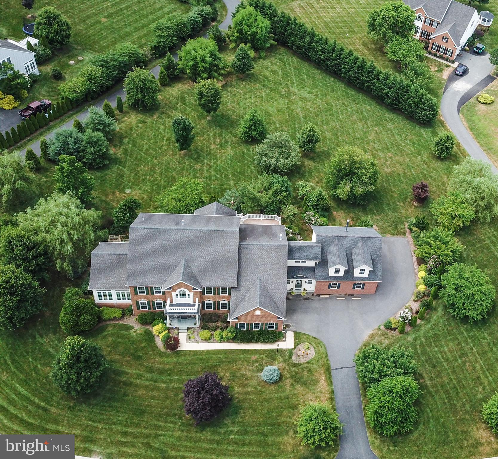 110 BOWER LANE