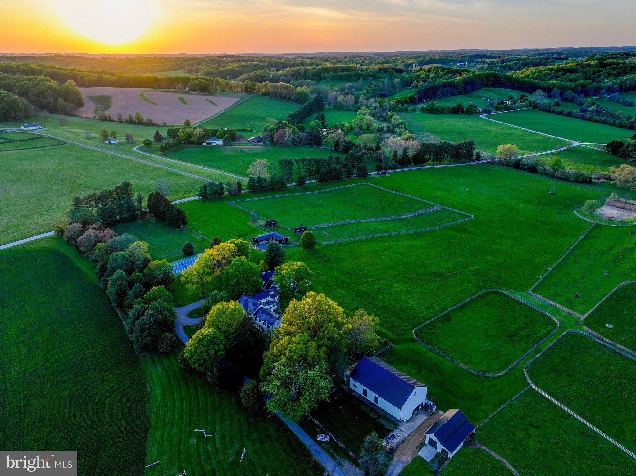 WORTHINGTON VALLEY - Farm