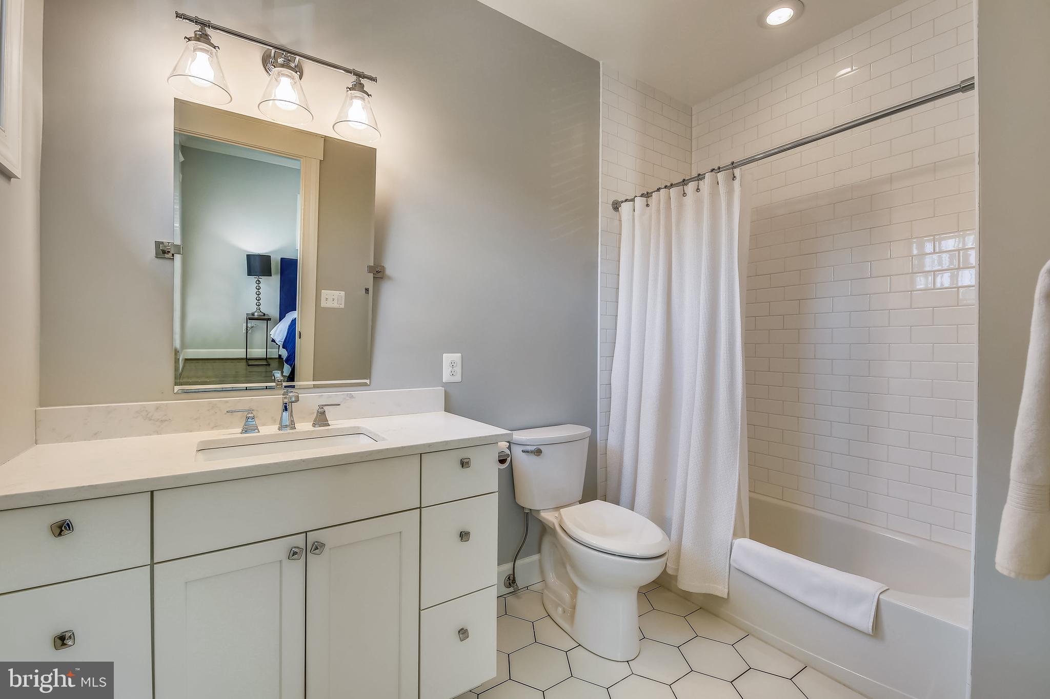WESTBORO - Residential