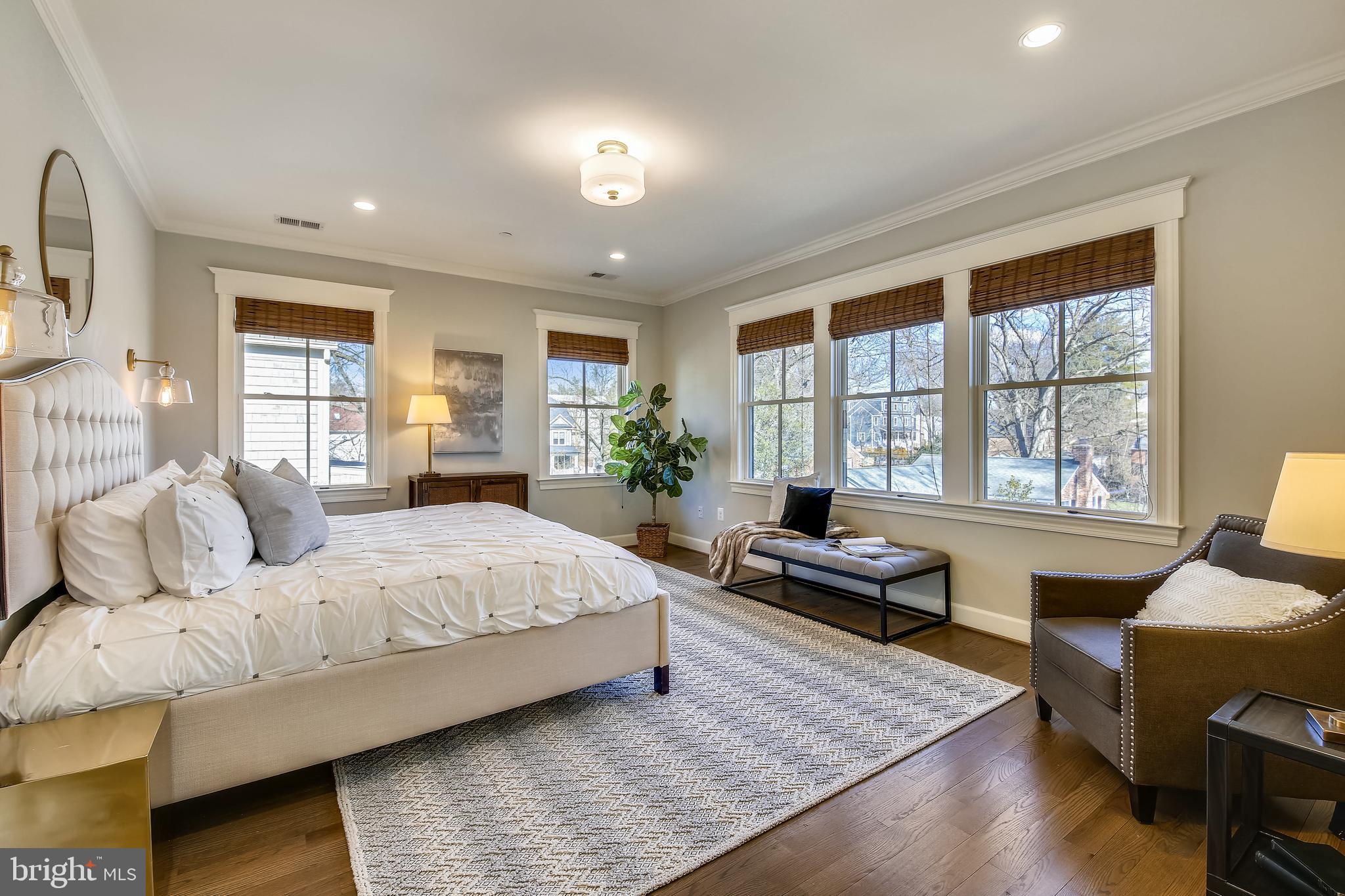 WESTBORO - Residential