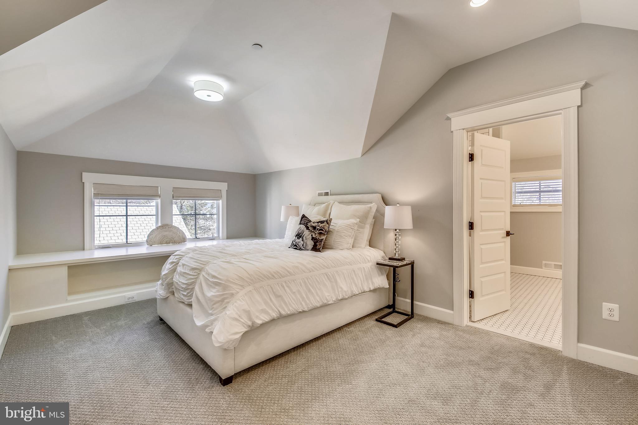 WESTBORO - Residential