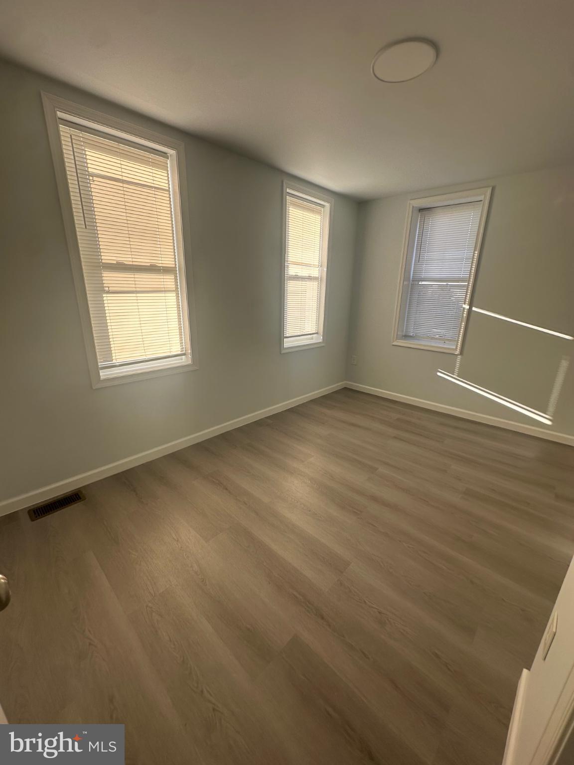 PHILADELPHIA - Residential