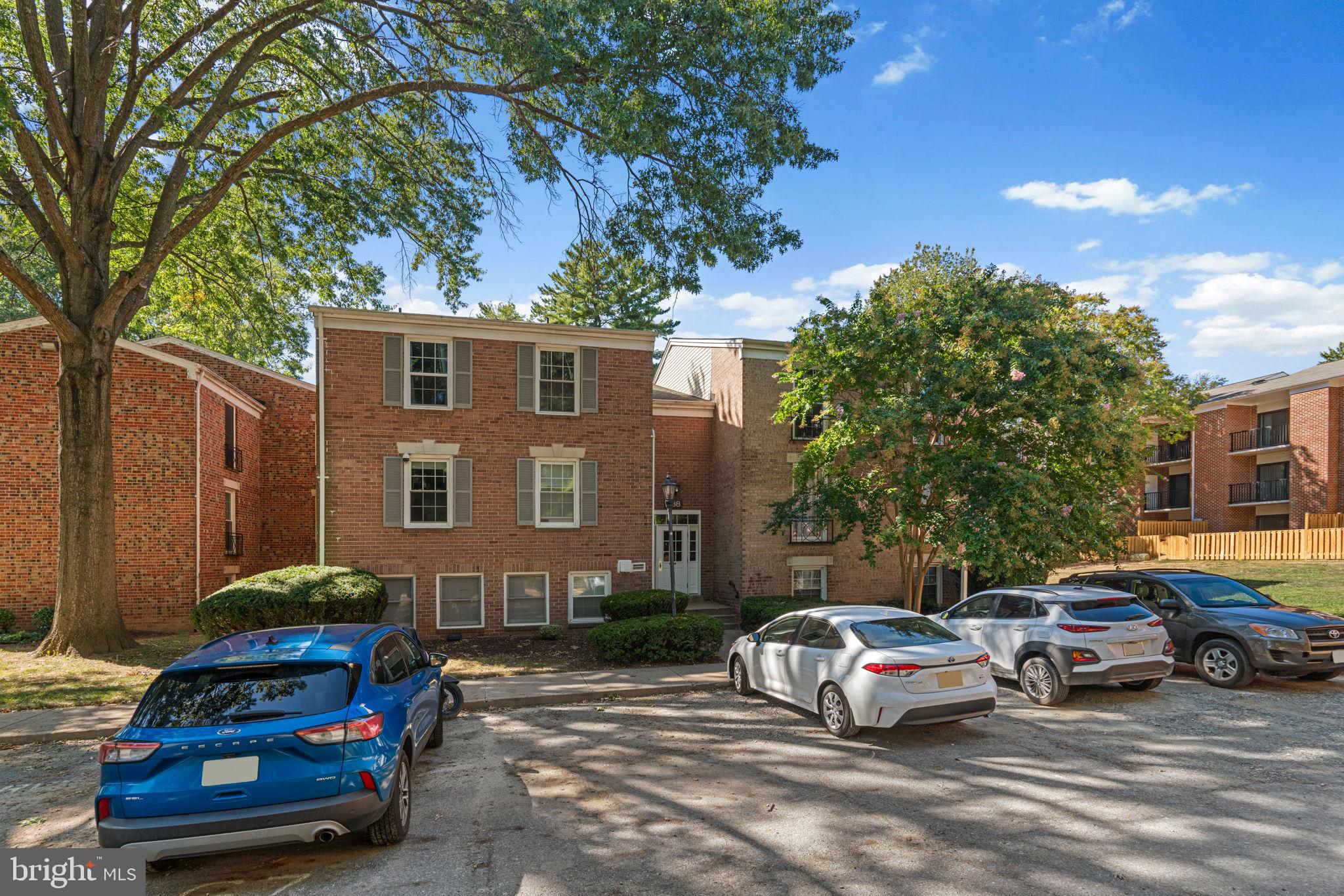 DIAMOND FARM - Residential