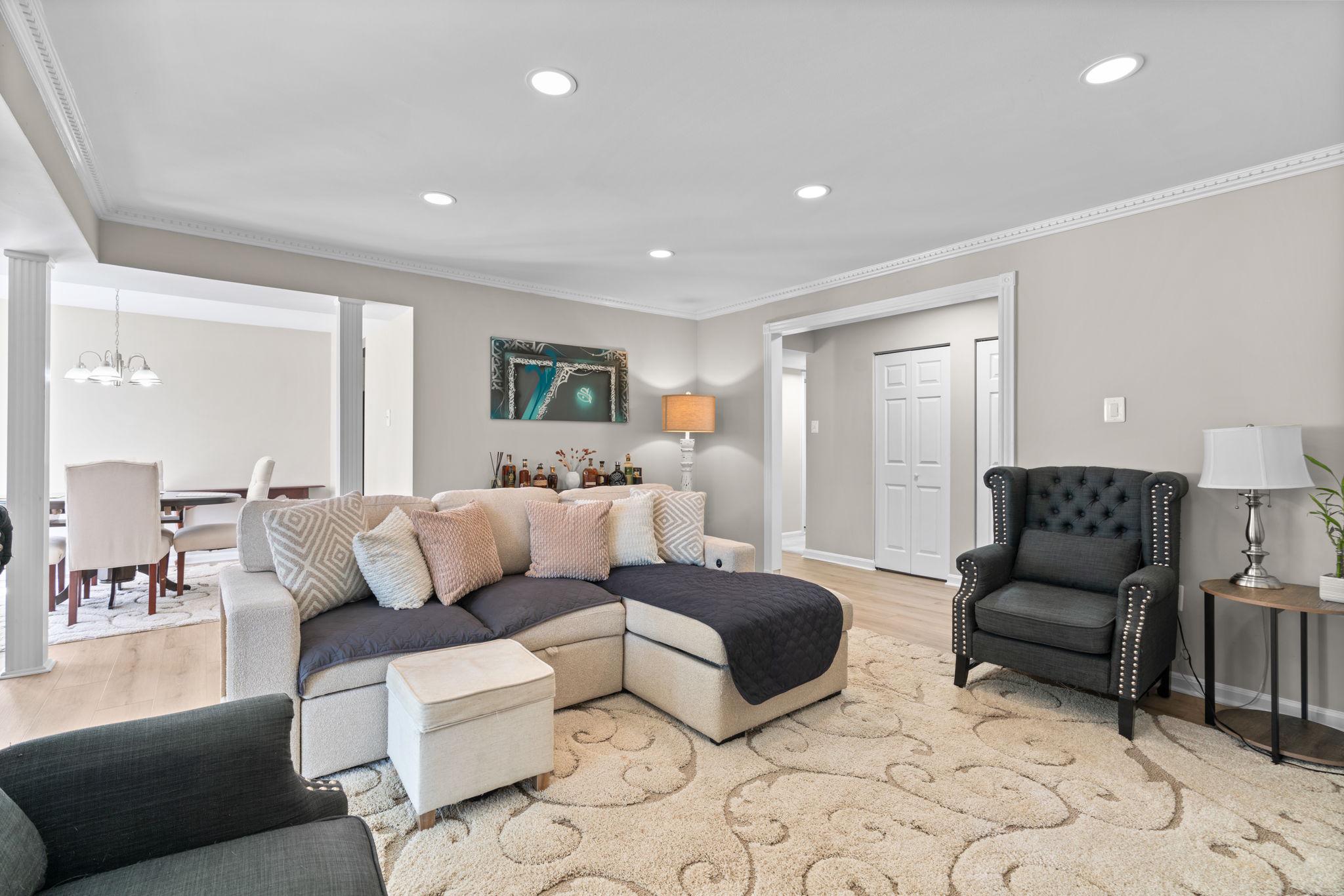 DIAMOND FARM - Residential