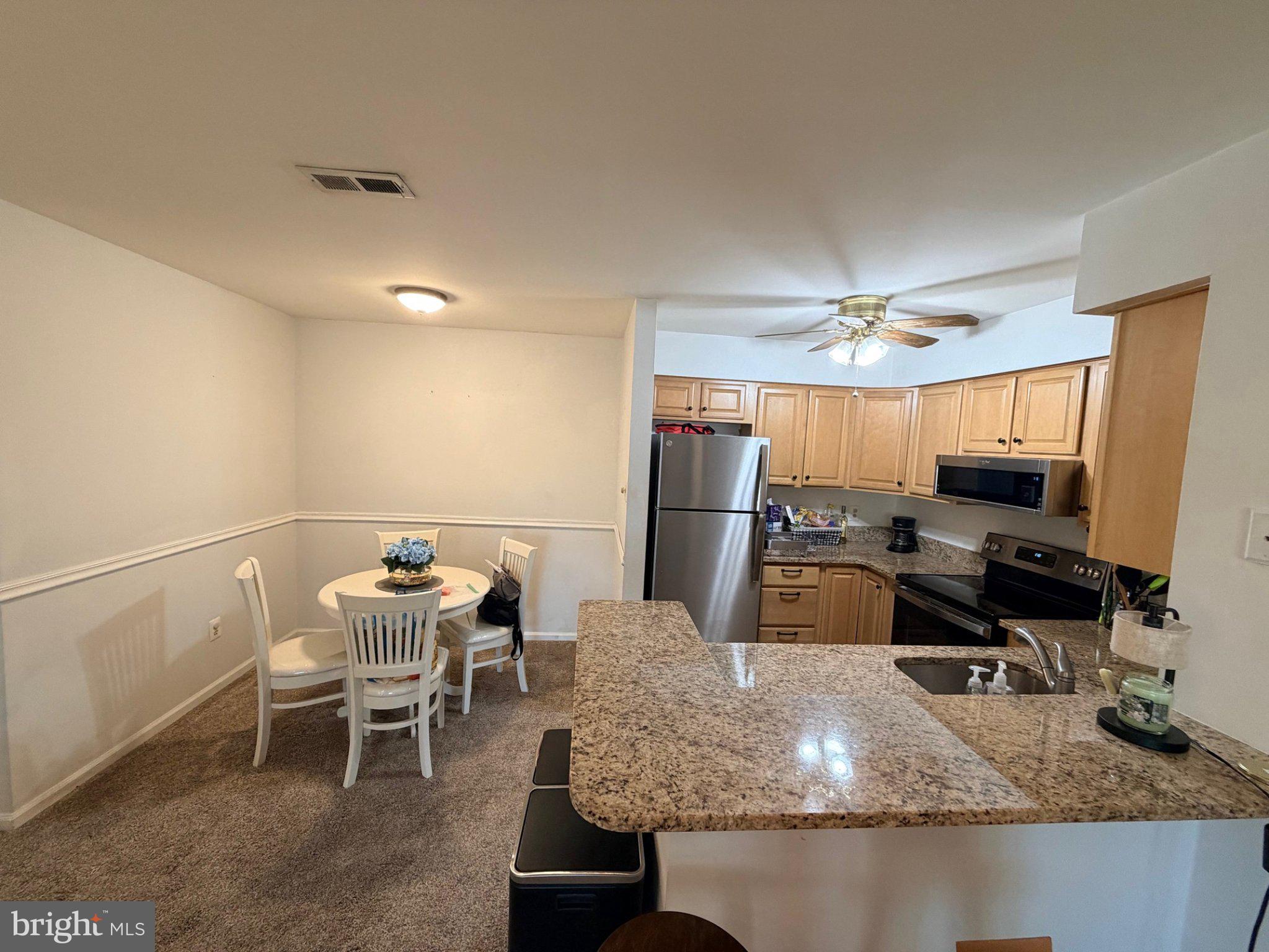 806 FOXMEADOW DRIVE CONDO 806