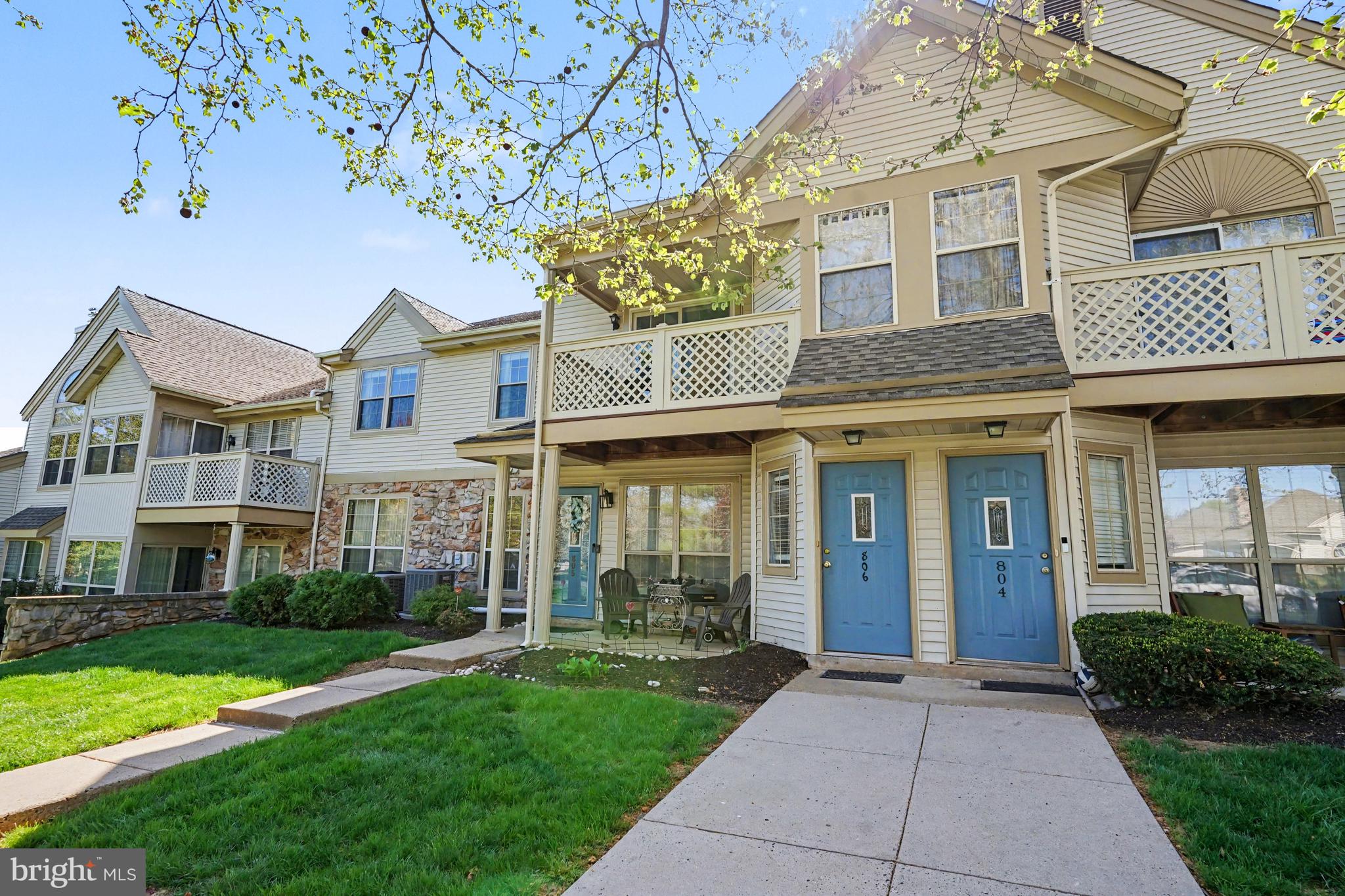 MONTGOMERY BROOKE - Residential