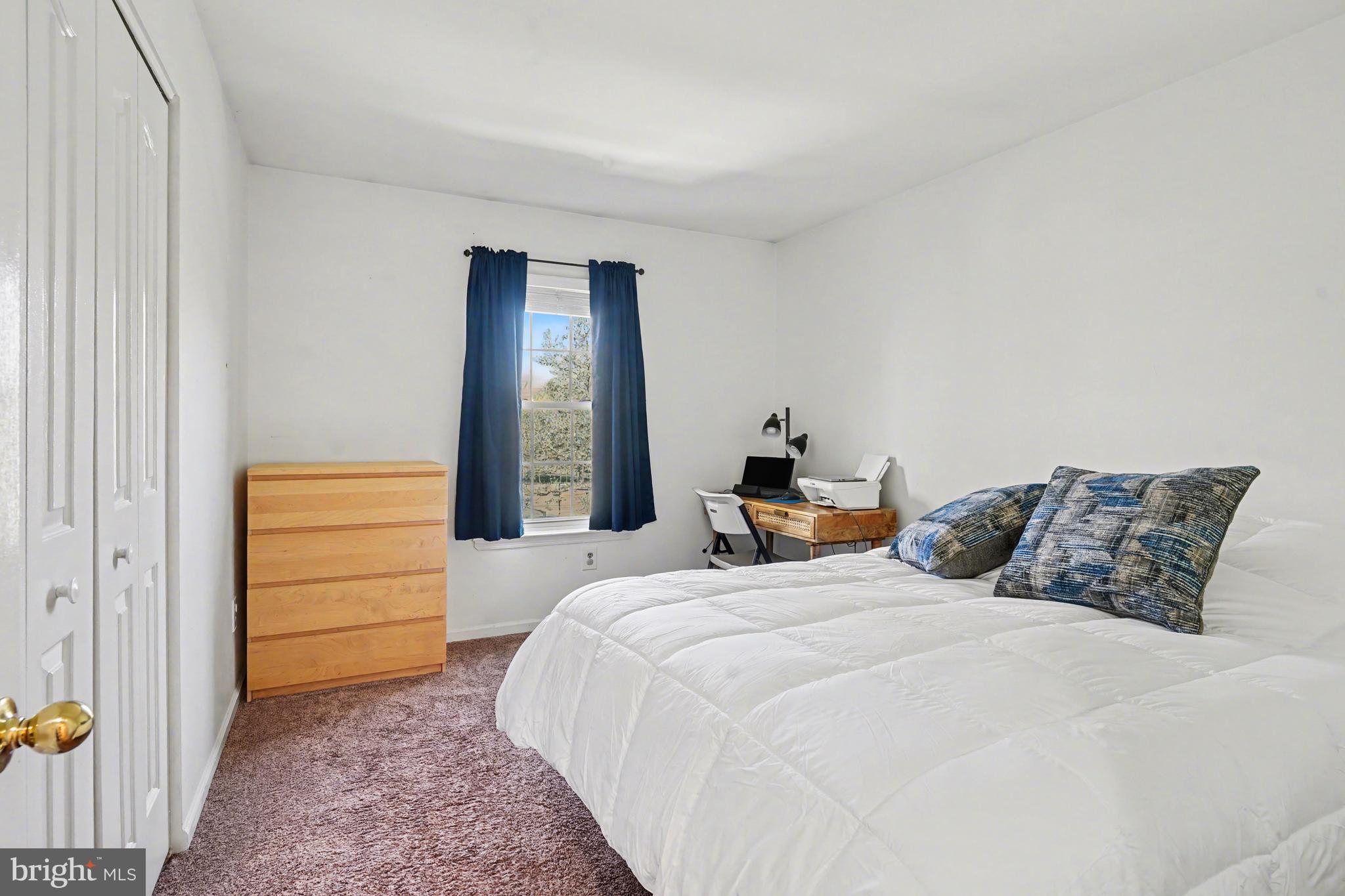 MONTGOMERY BROOKE - Residential