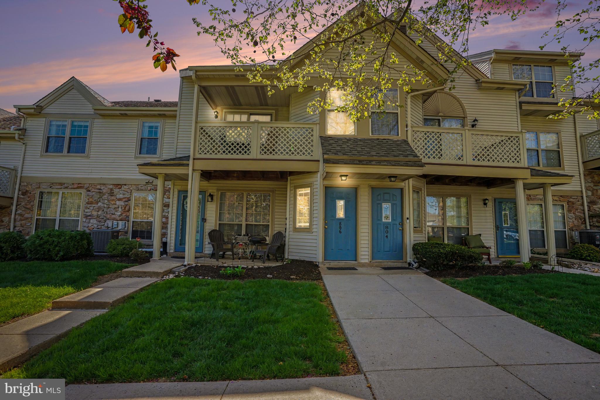 MONTGOMERY BROOKE - Residential