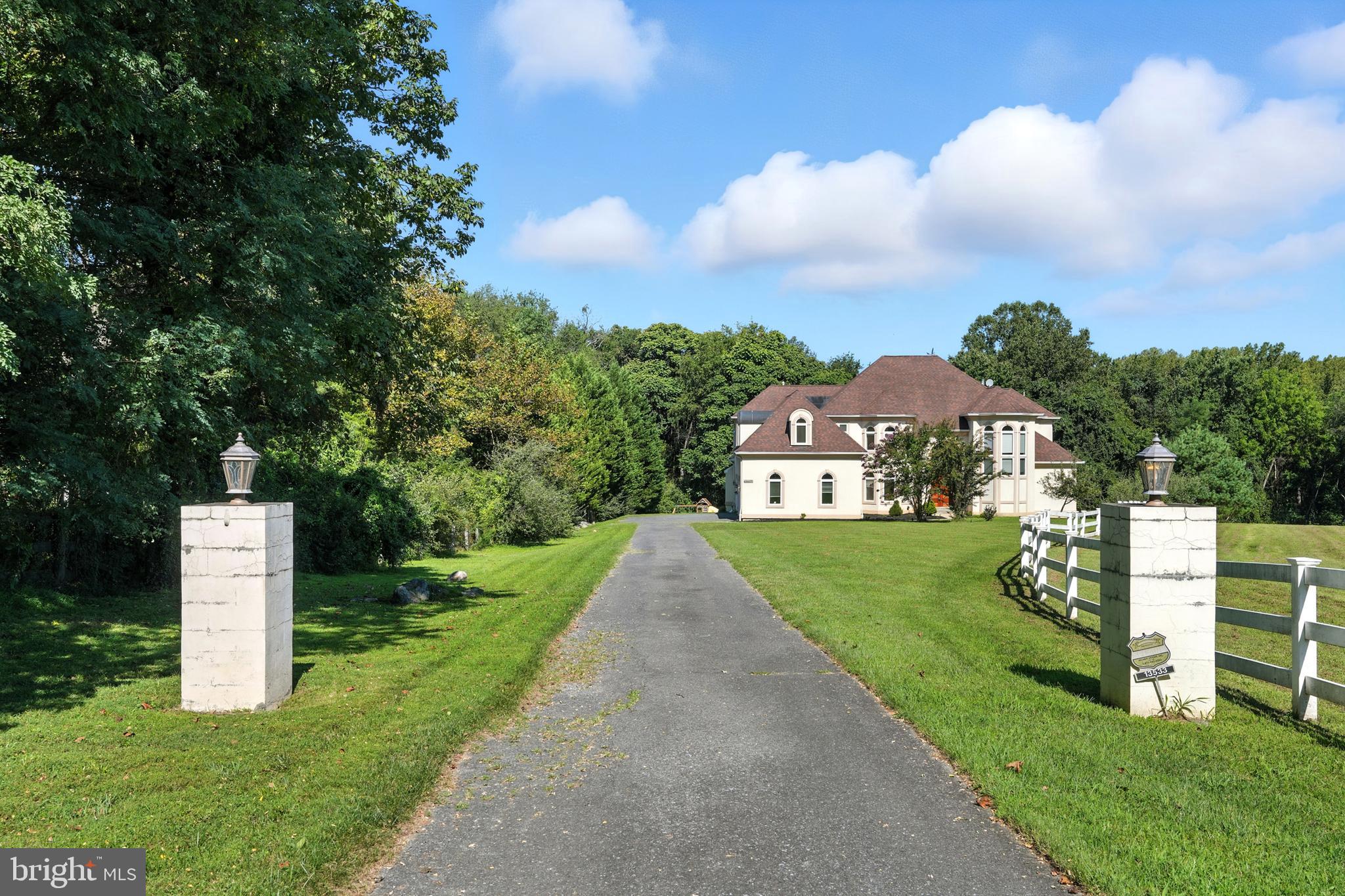 RIVER PLANTATION - Residential Lease